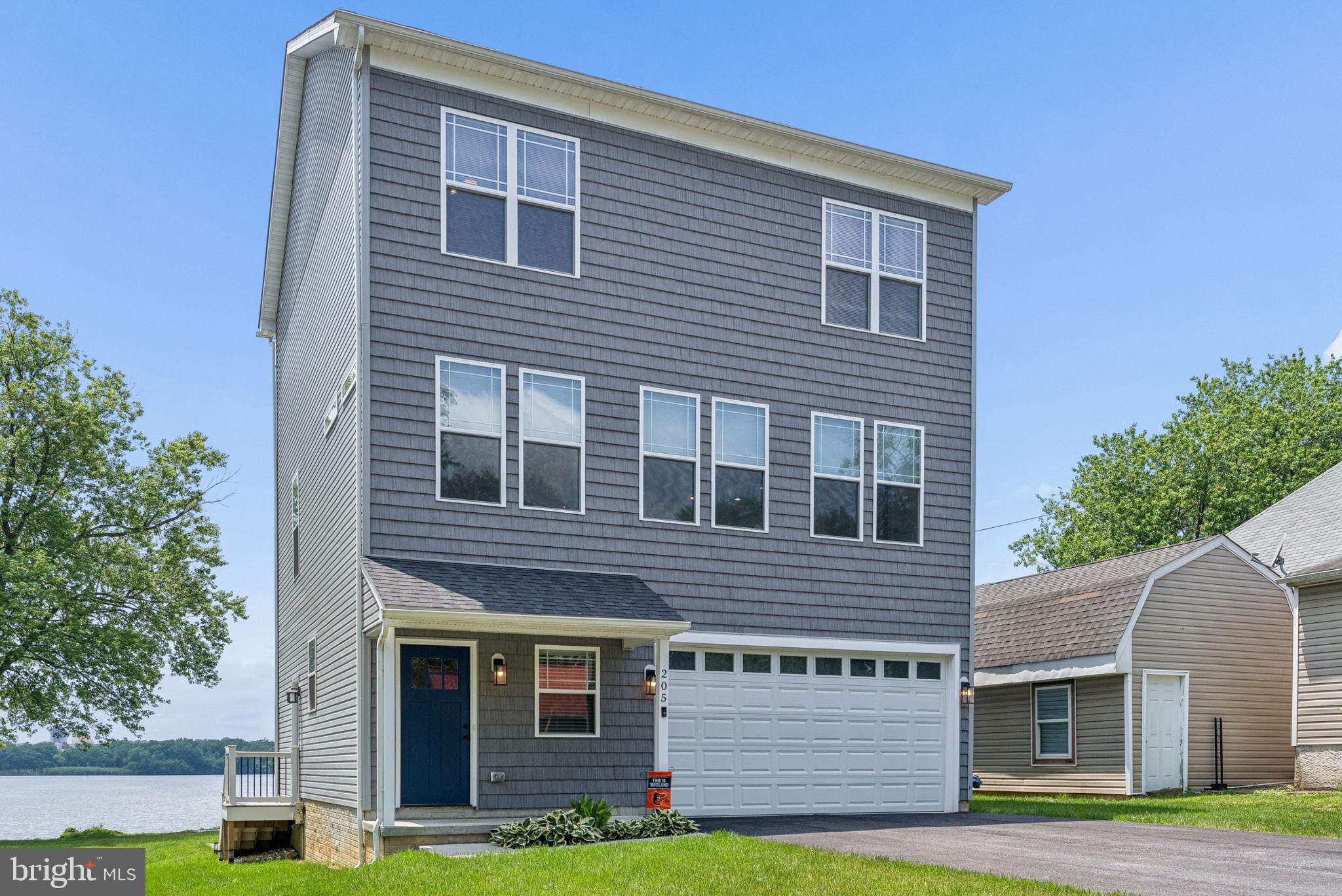 ROSEDALE - Residential