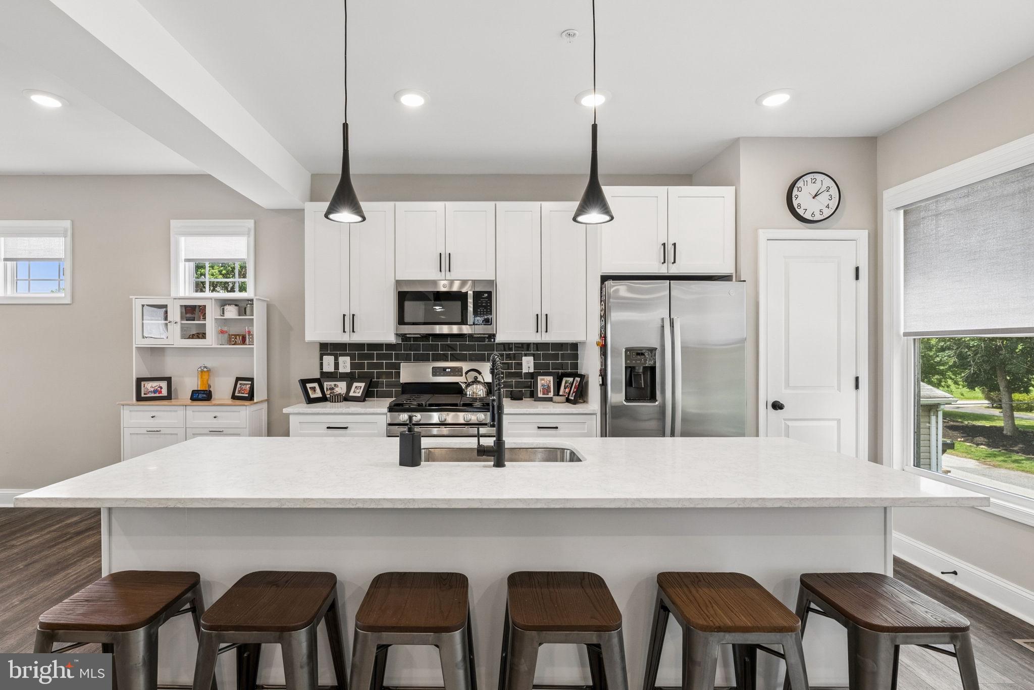 ROSEDALE - Residential