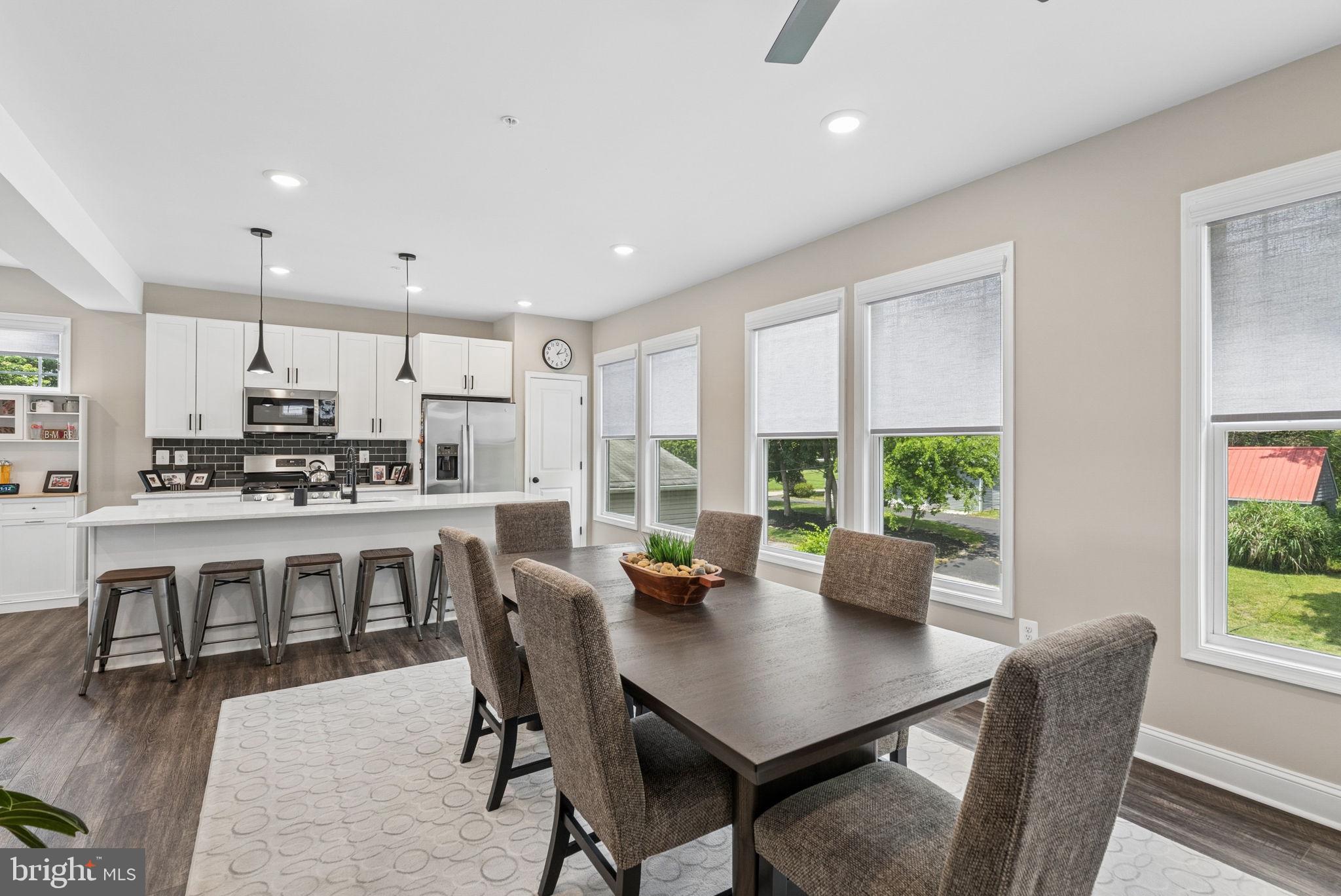 ROSEDALE - Residential