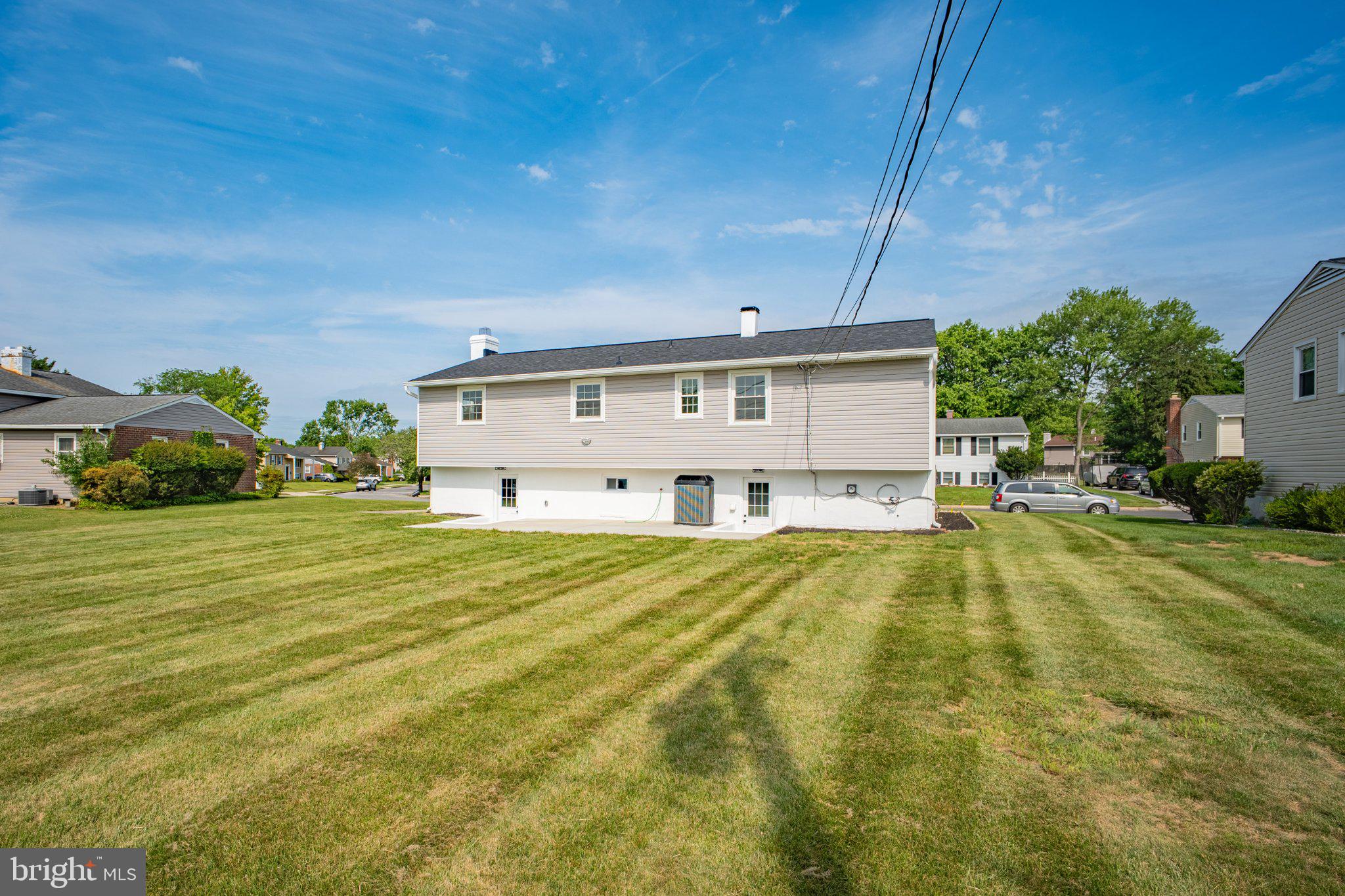 MEADOWLAND - Residential