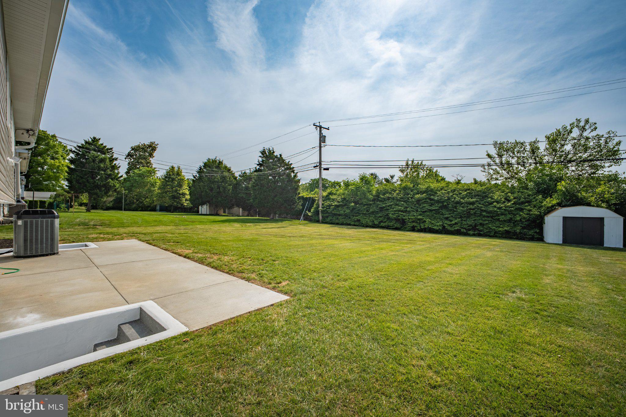 MEADOWLAND - Residential