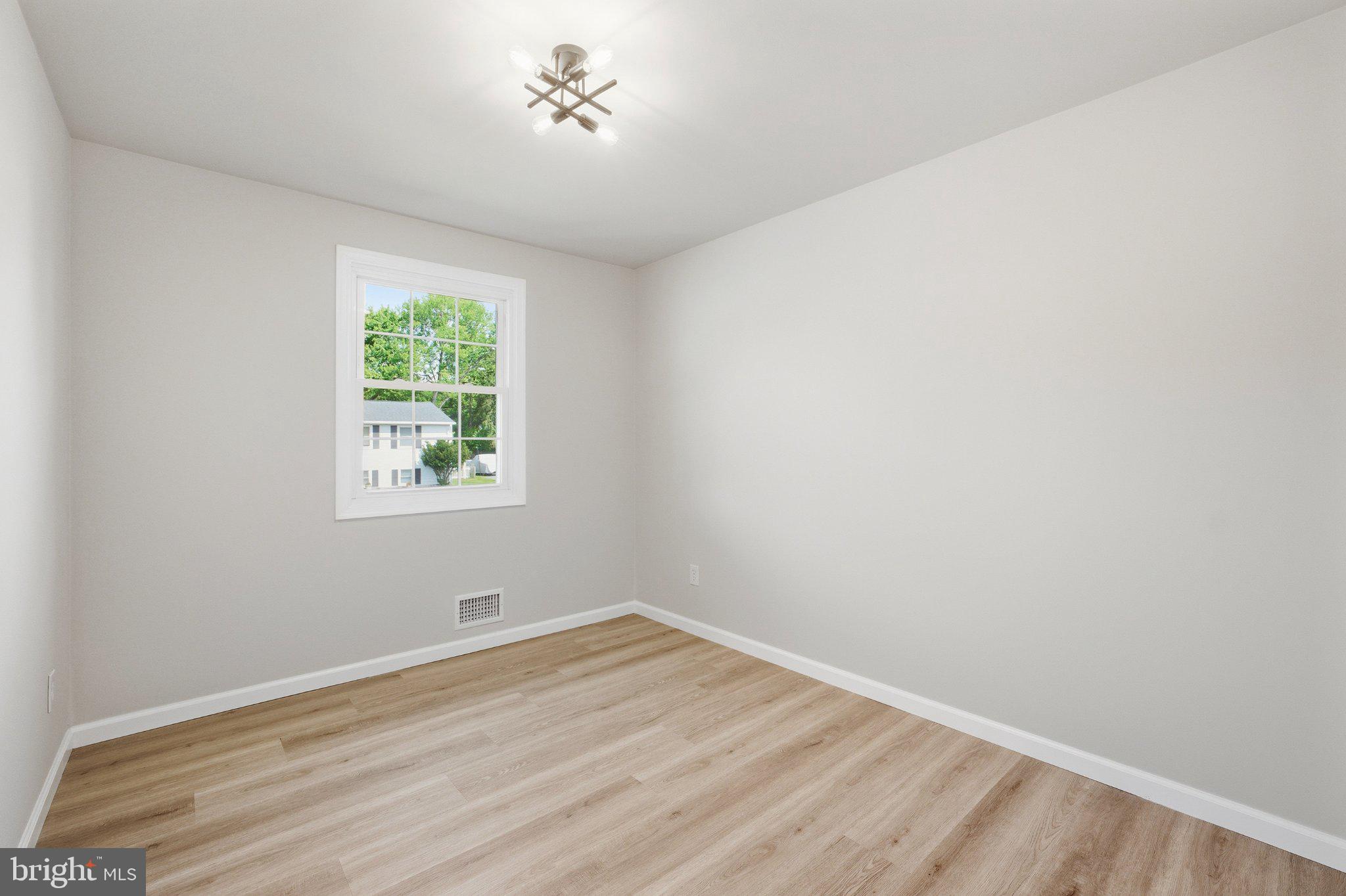 MEADOWLAND - Residential
