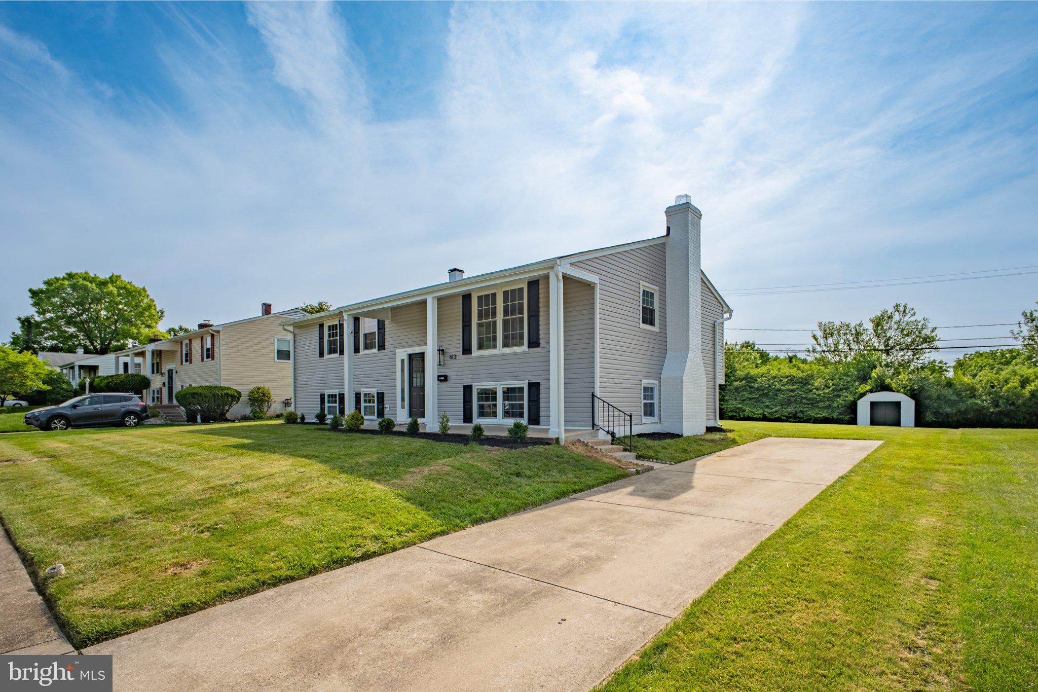 MEADOWLAND - Residential