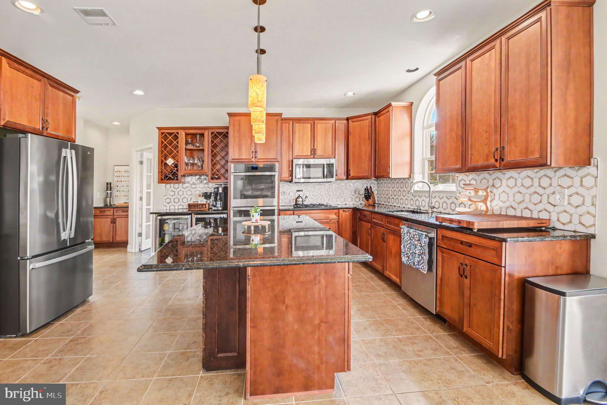 BILTMORE ESTATES - Residential