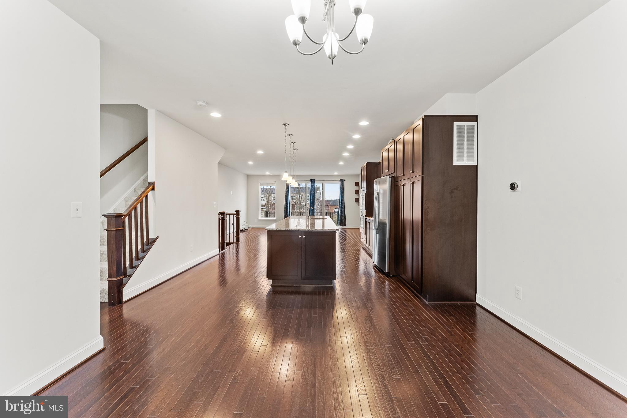 BRAMBLETON LANDBAY 3 - Residential Lease