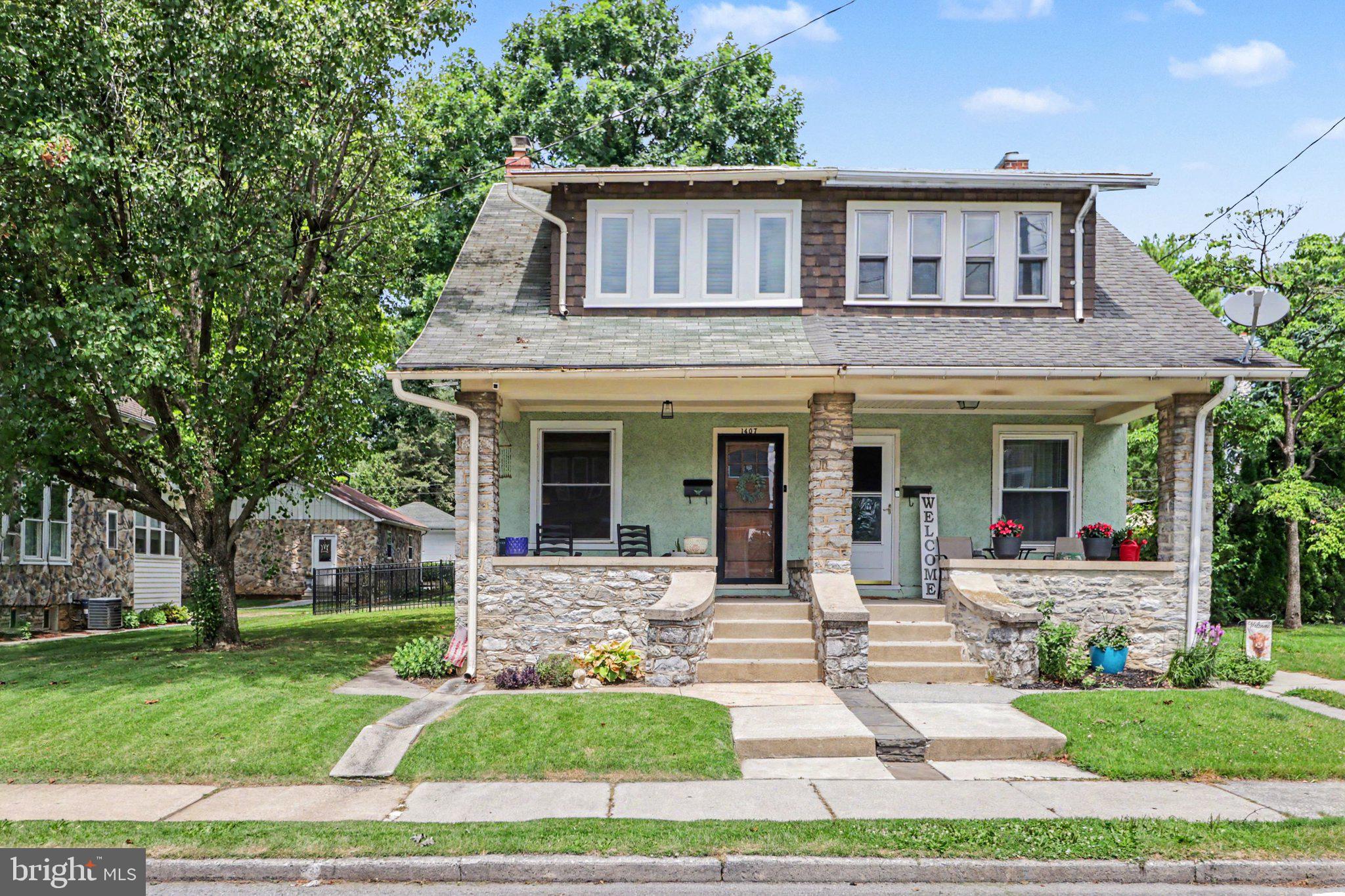 Welcome home to this well-maintained 3-bedroom, 1-bath home offering a blend of classic charm and thoughtful updates. Inside, you'll find beautiful original hardwood floors in the living and dining rooms, complemented by updated luxury vinyl flooring in the kitchen, bathroom, and two bedrooms. The kitchen has been refreshed with quartz countertops, stainless steel appliances, and plenty of workspace for everyday living and entertaining.

Outside, enjoy the added privacy of the fenced backyard along with a storage shed that provides extra space for lawn equipment, tools, or hobbies. Conveniently located near schools, parks, shopping, and major roadways, this move-in-ready home is a great opportunity for first-time buyers, downsizers, or anyone looking for a comfortable place to call home. Schedule your private showing today!