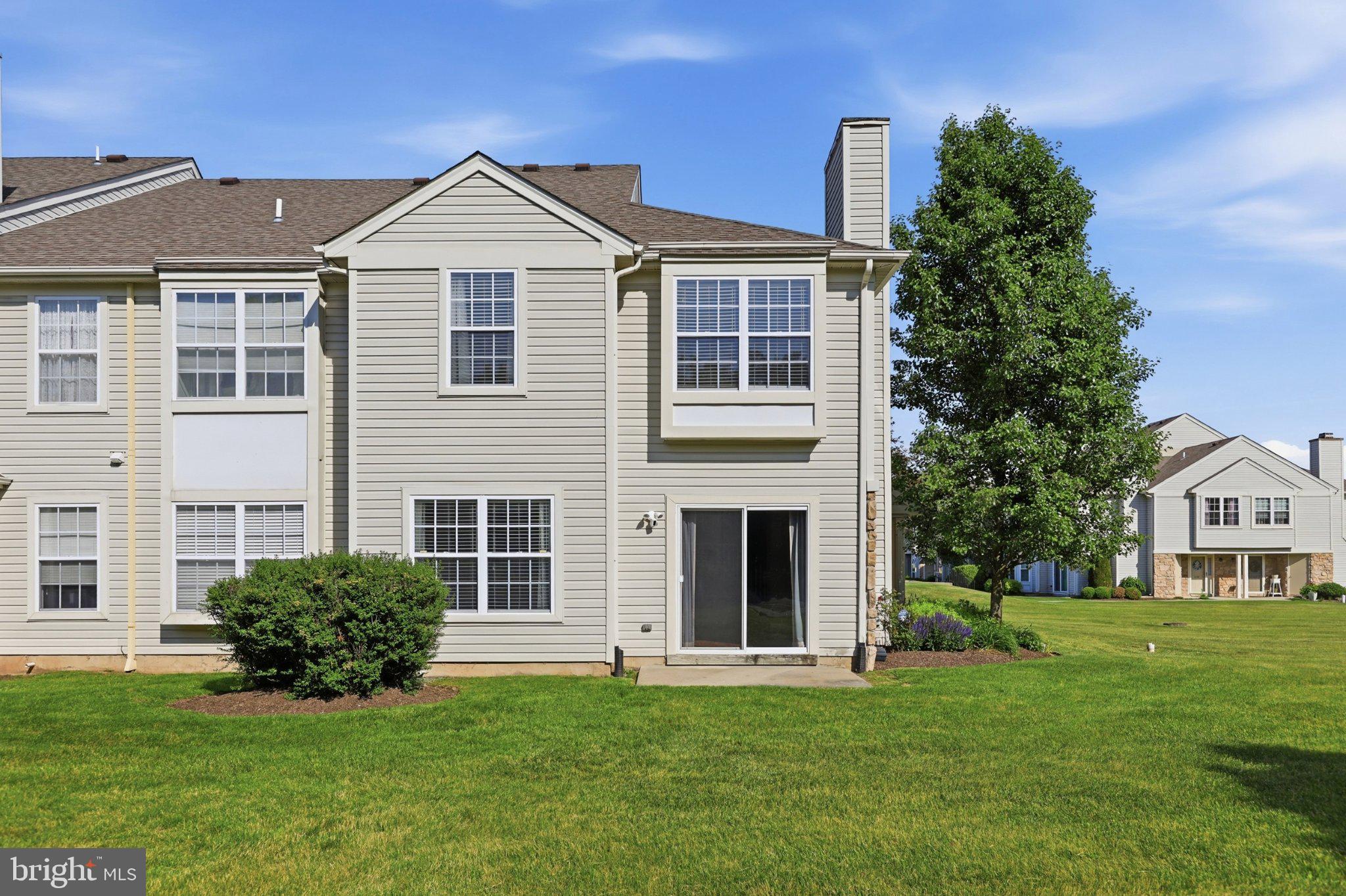 WILLOW STREAM - Residential
