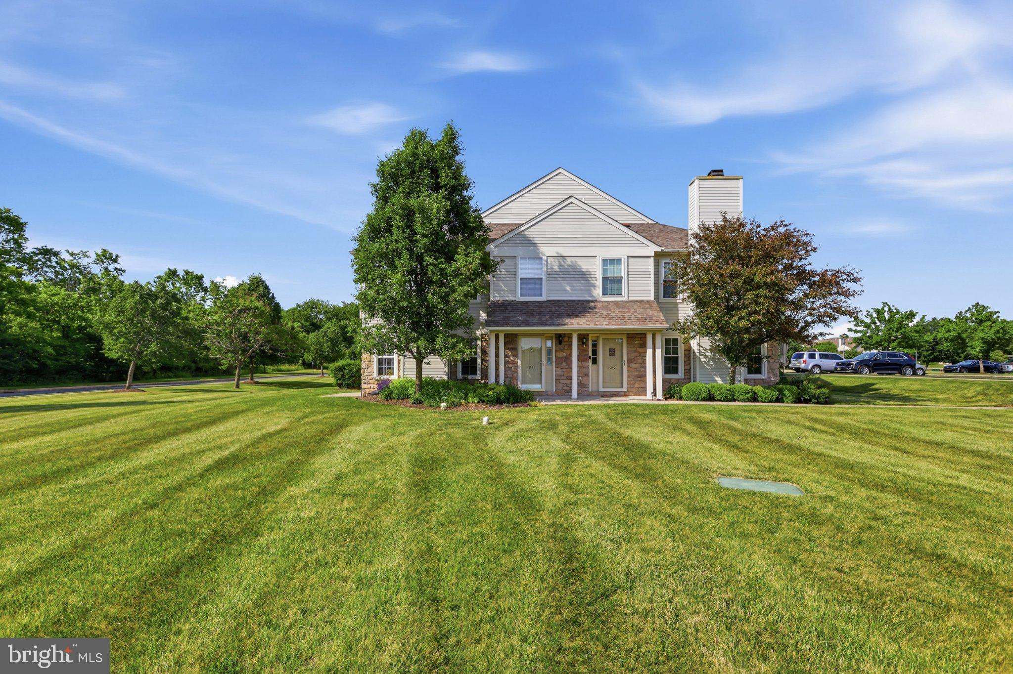 WILLOW STREAM - Residential