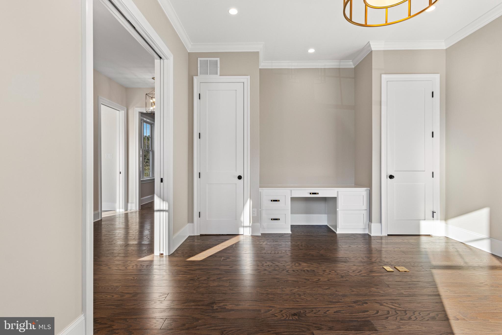 MILLSTONE MEADOWS - Residential