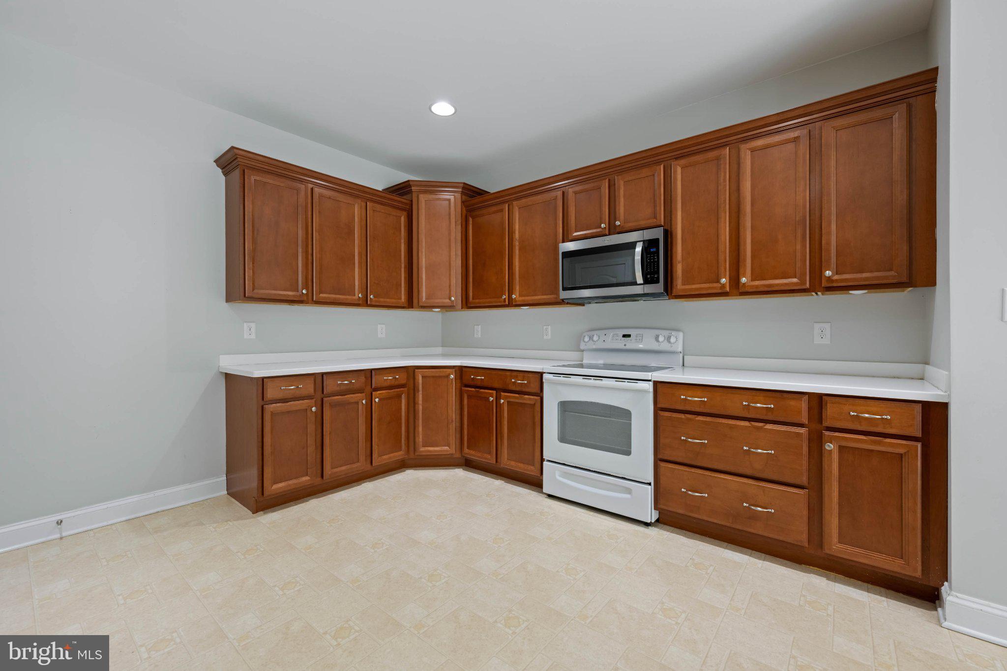 RIDINGS AT REHOBOTH - Residential