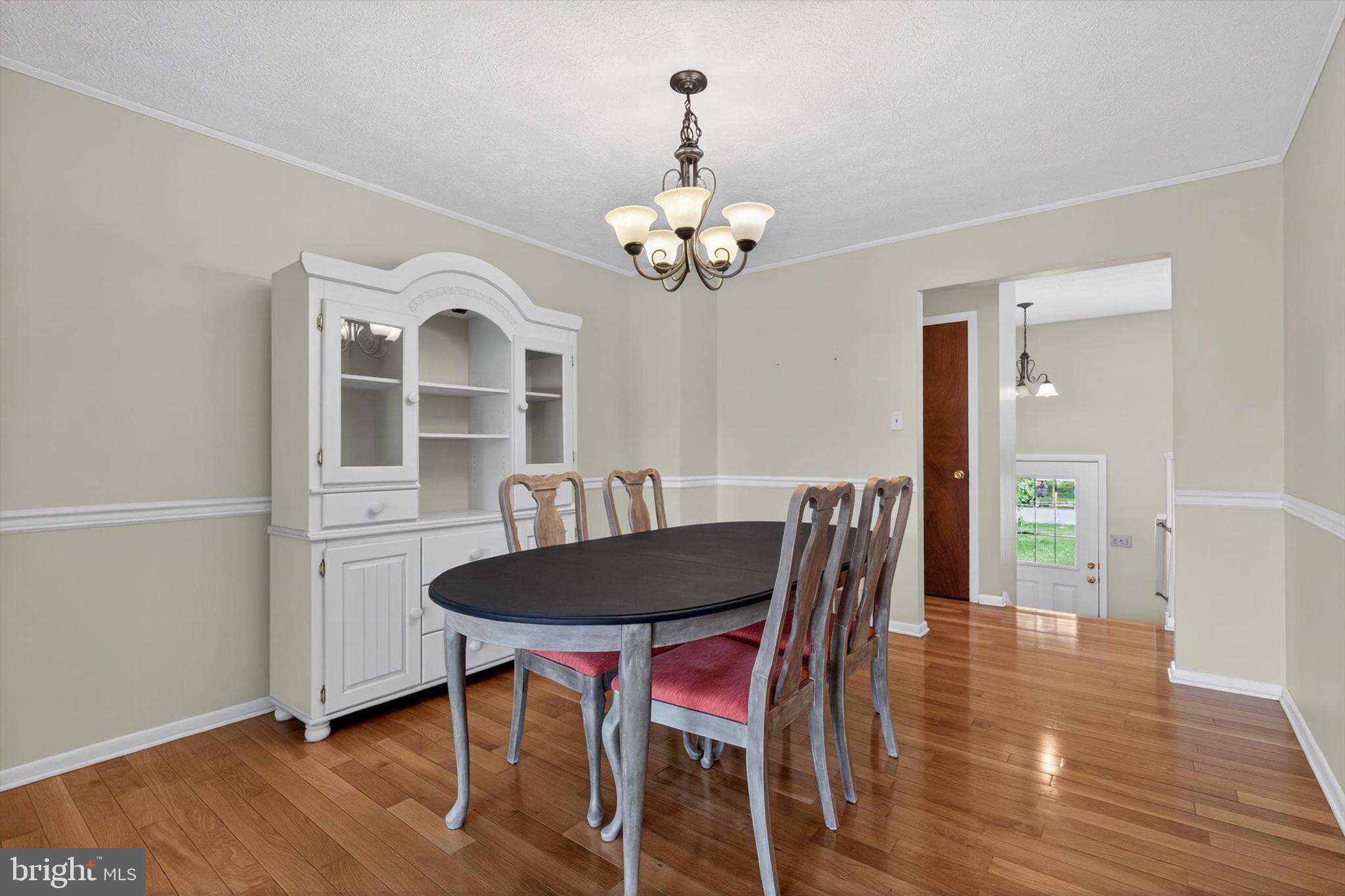 CENTER SQUARE MANOR - Residential