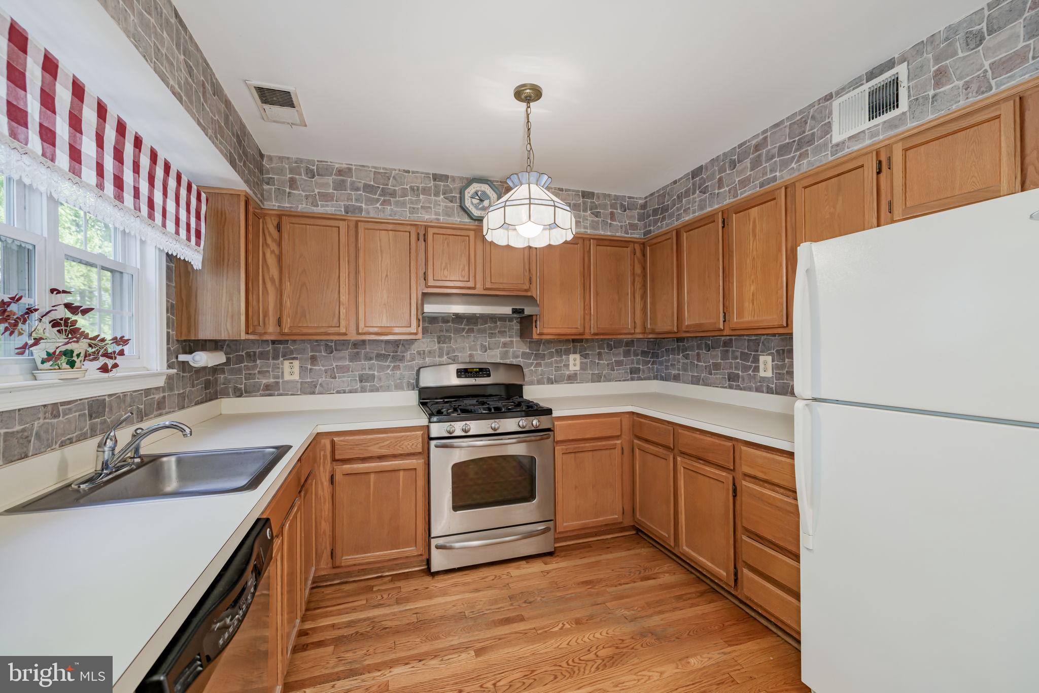 WASHINGTON SQUARE - Residential