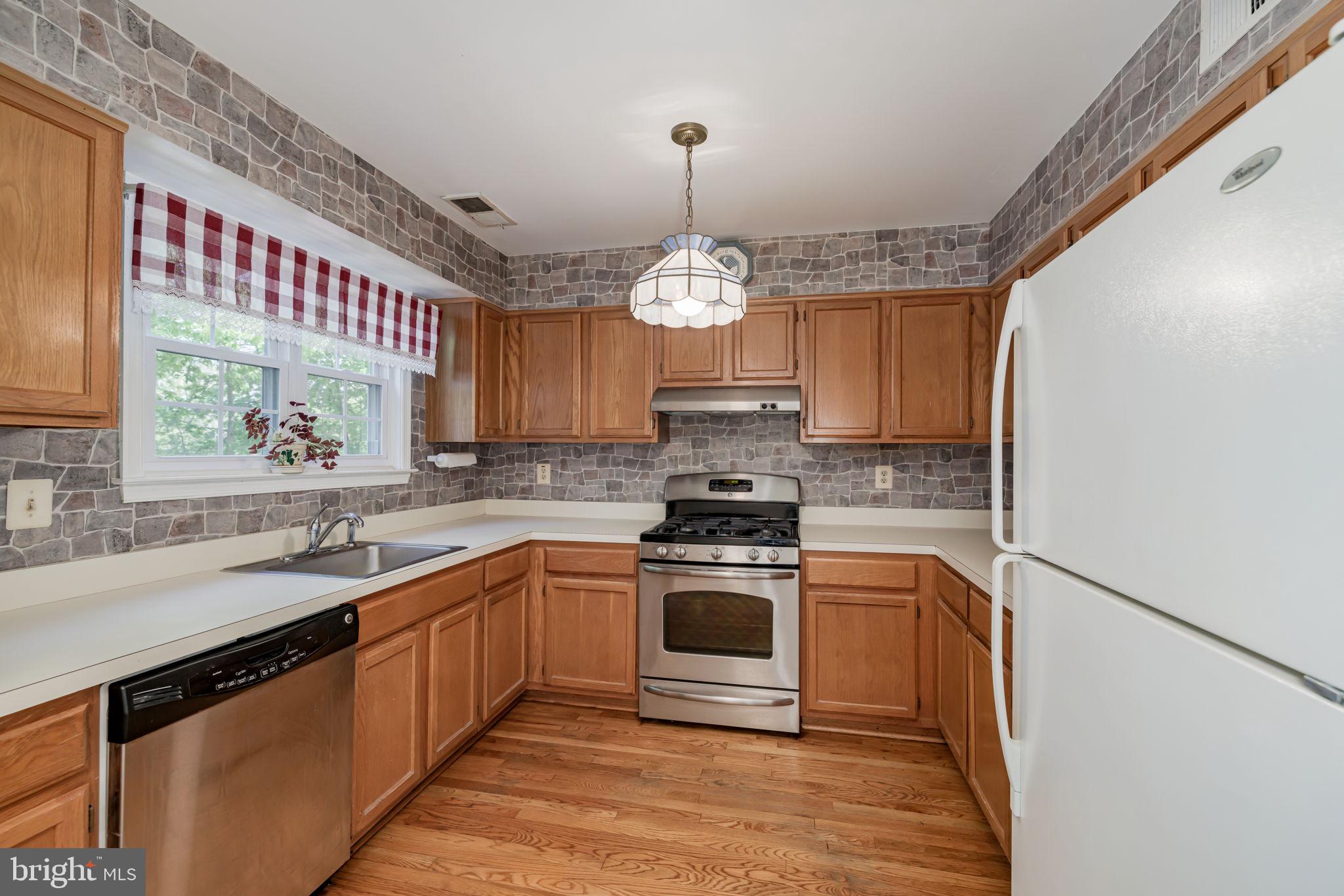 WASHINGTON SQUARE - Residential