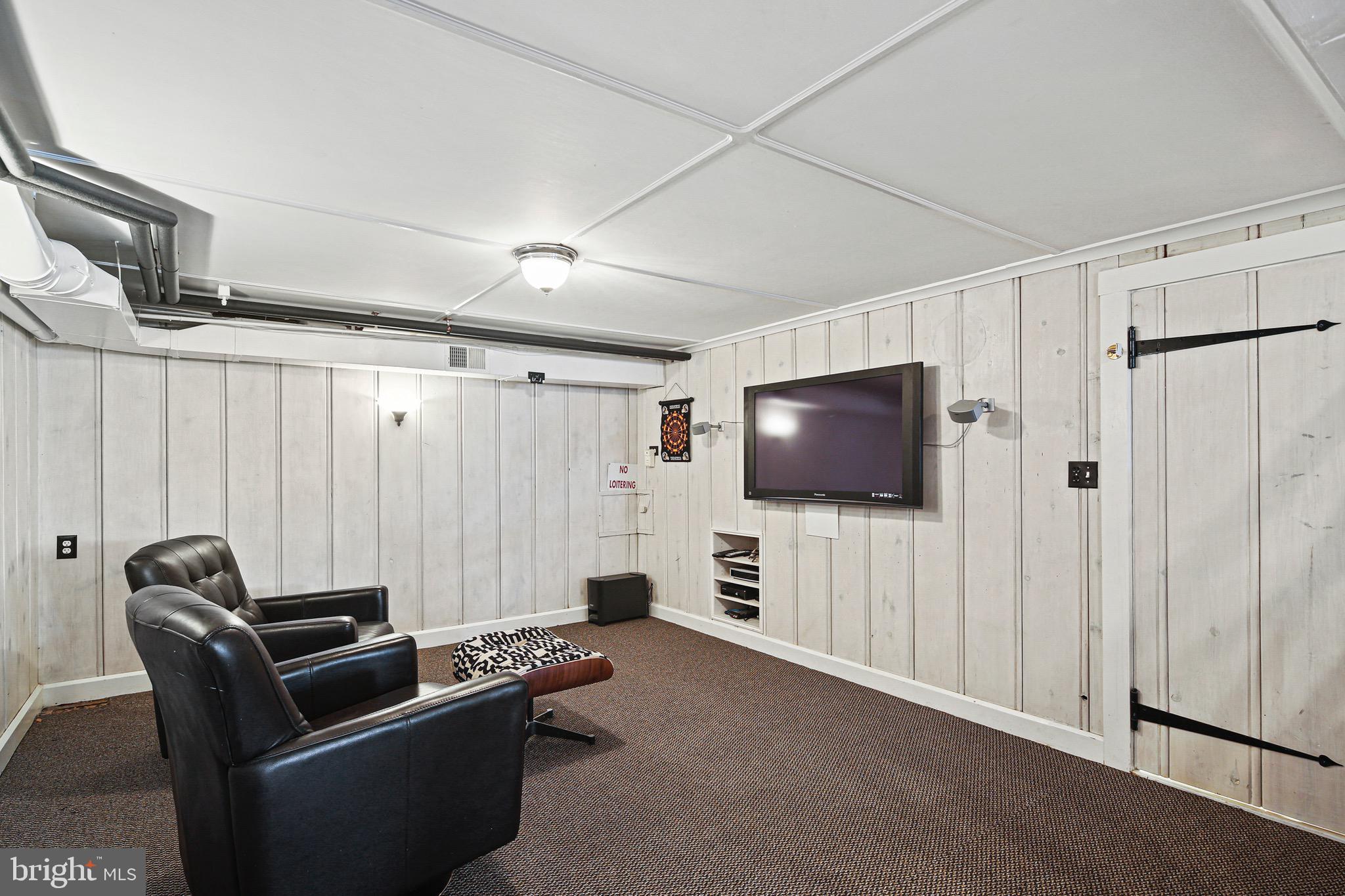 MURRAY HILL - Residential