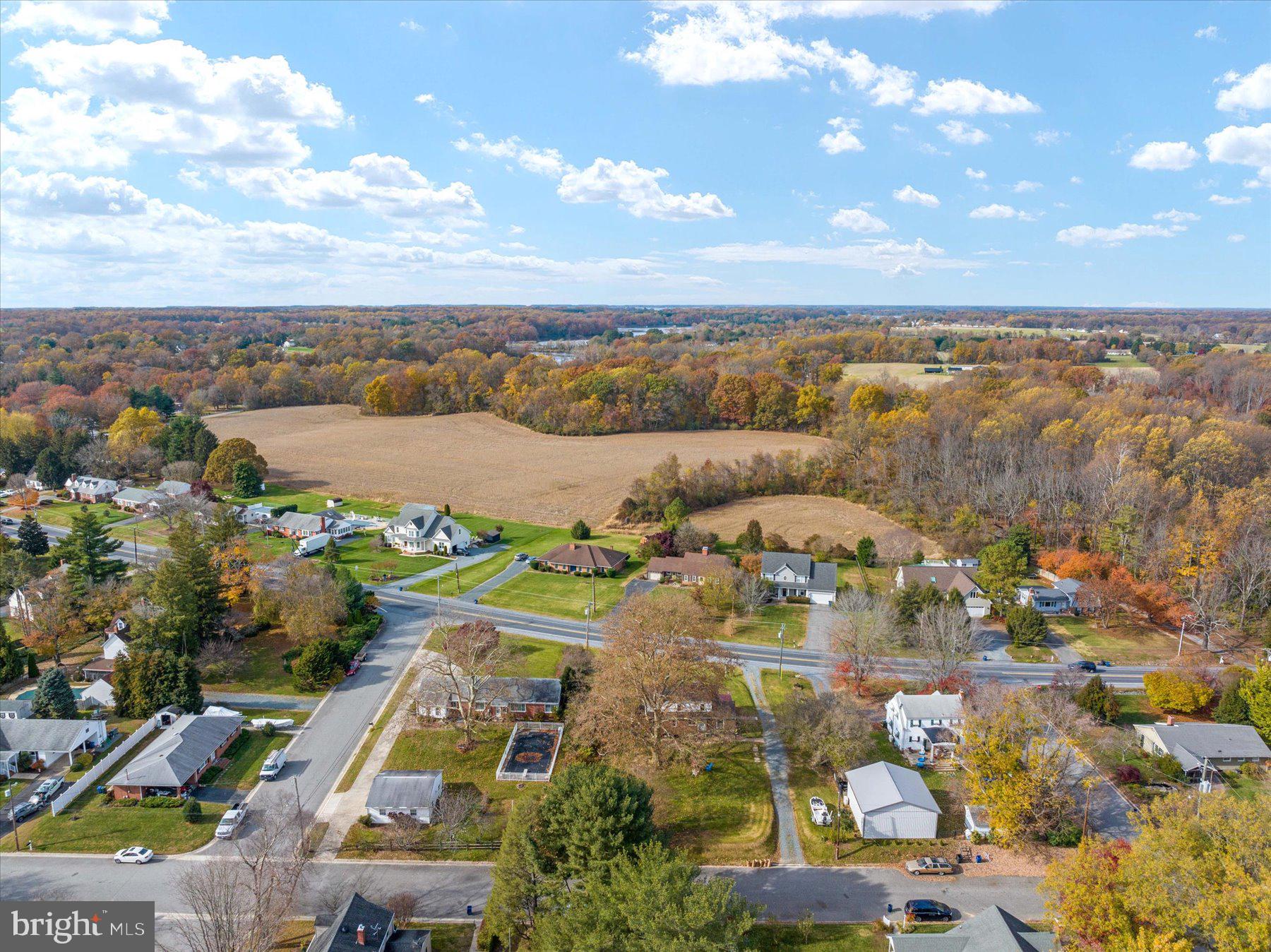 CENTREVILLE HEIGHTS - Residential