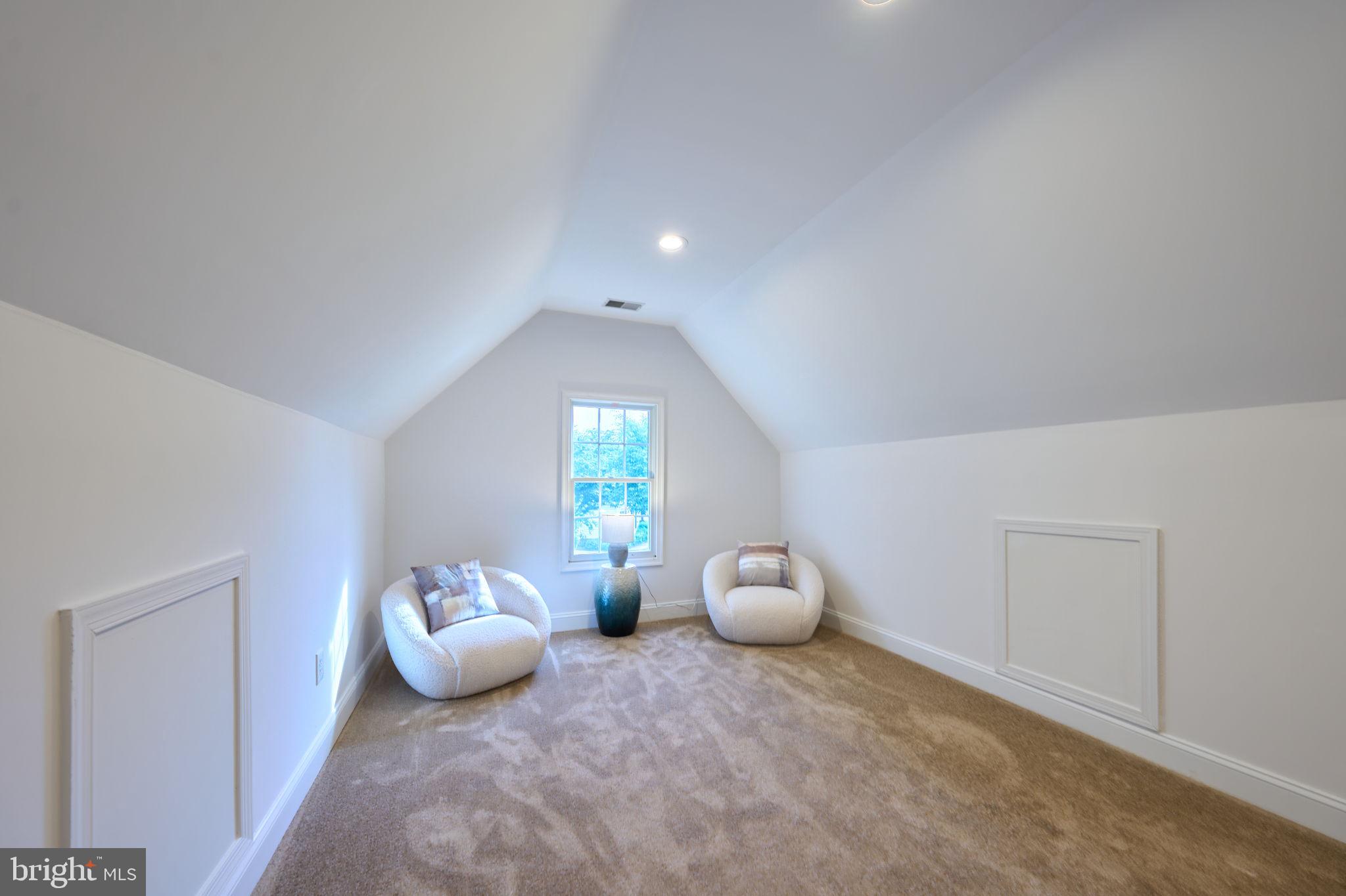 DOMINION VALLEY COUNTRY CLUB - Residential
