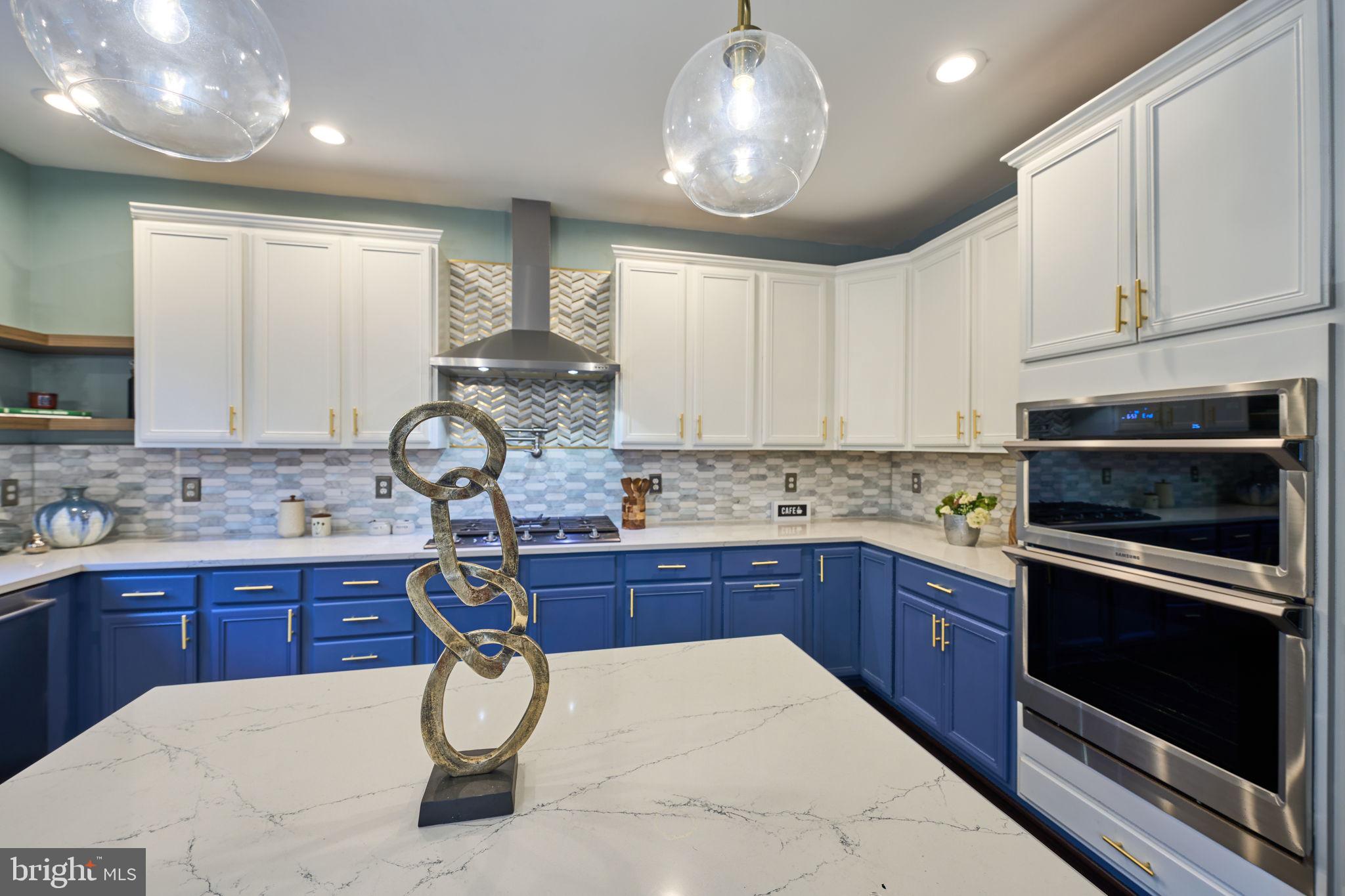 DOMINION VALLEY COUNTRY CLUB - Residential