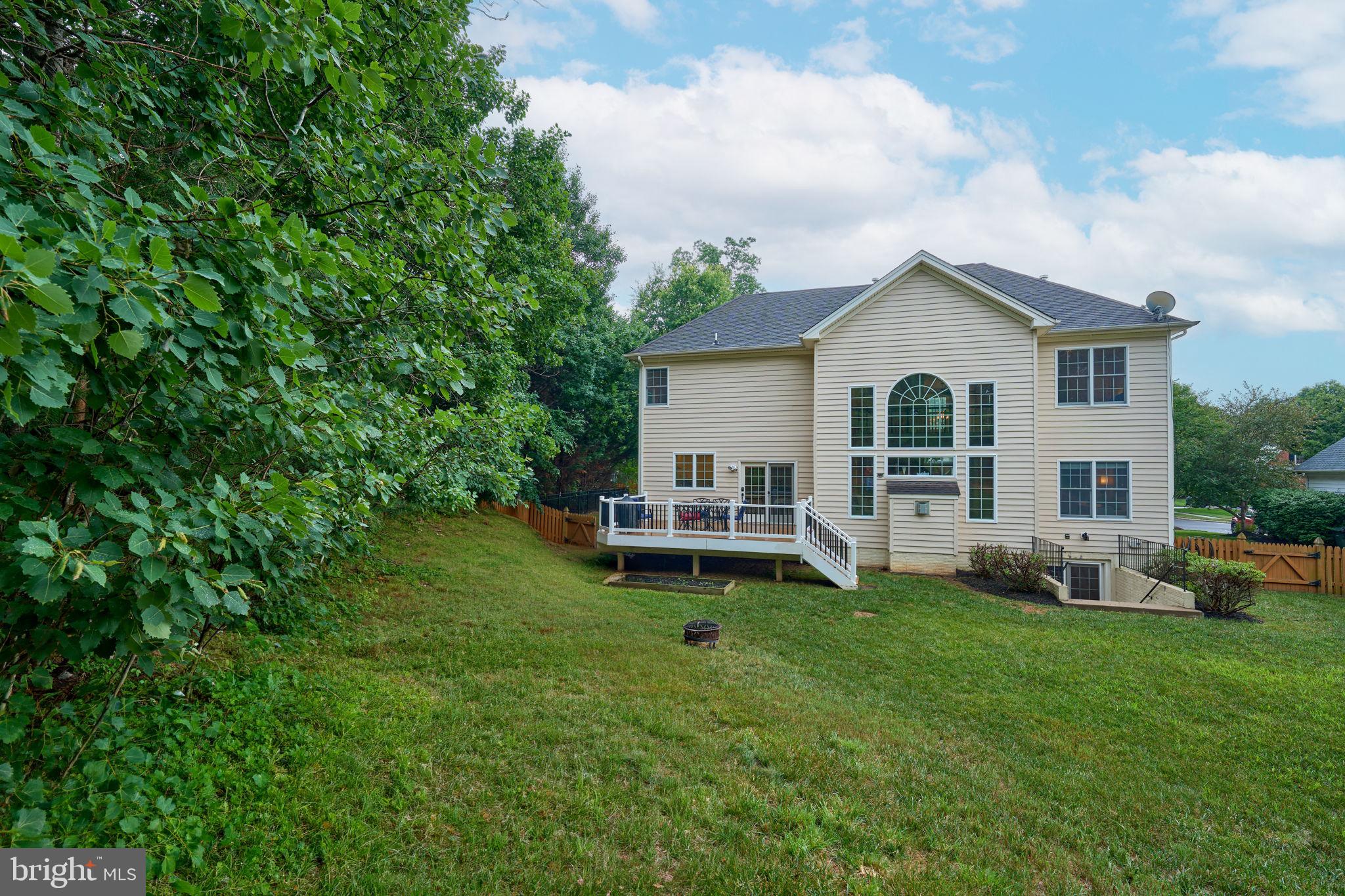 DOMINION VALLEY COUNTRY CLUB - Residential