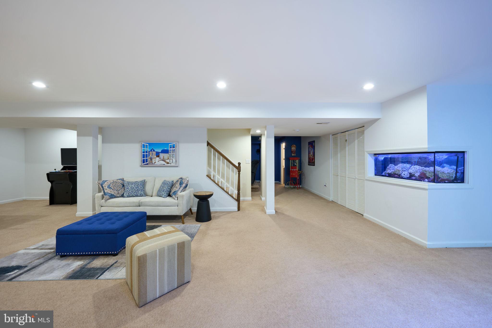 DOMINION VALLEY COUNTRY CLUB - Residential
