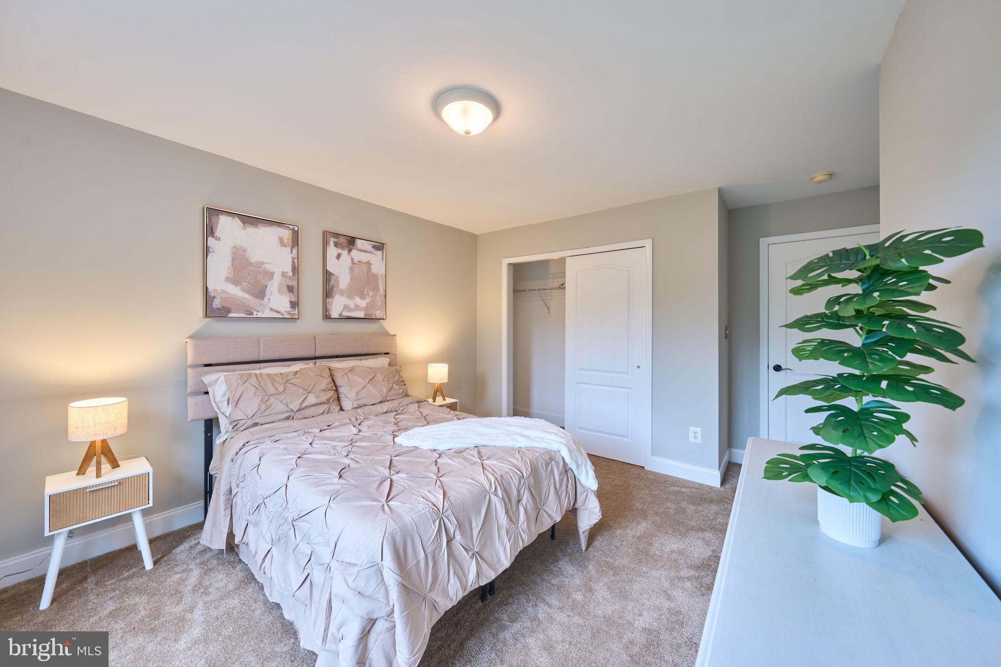 DOMINION VALLEY COUNTRY CLUB - Residential
