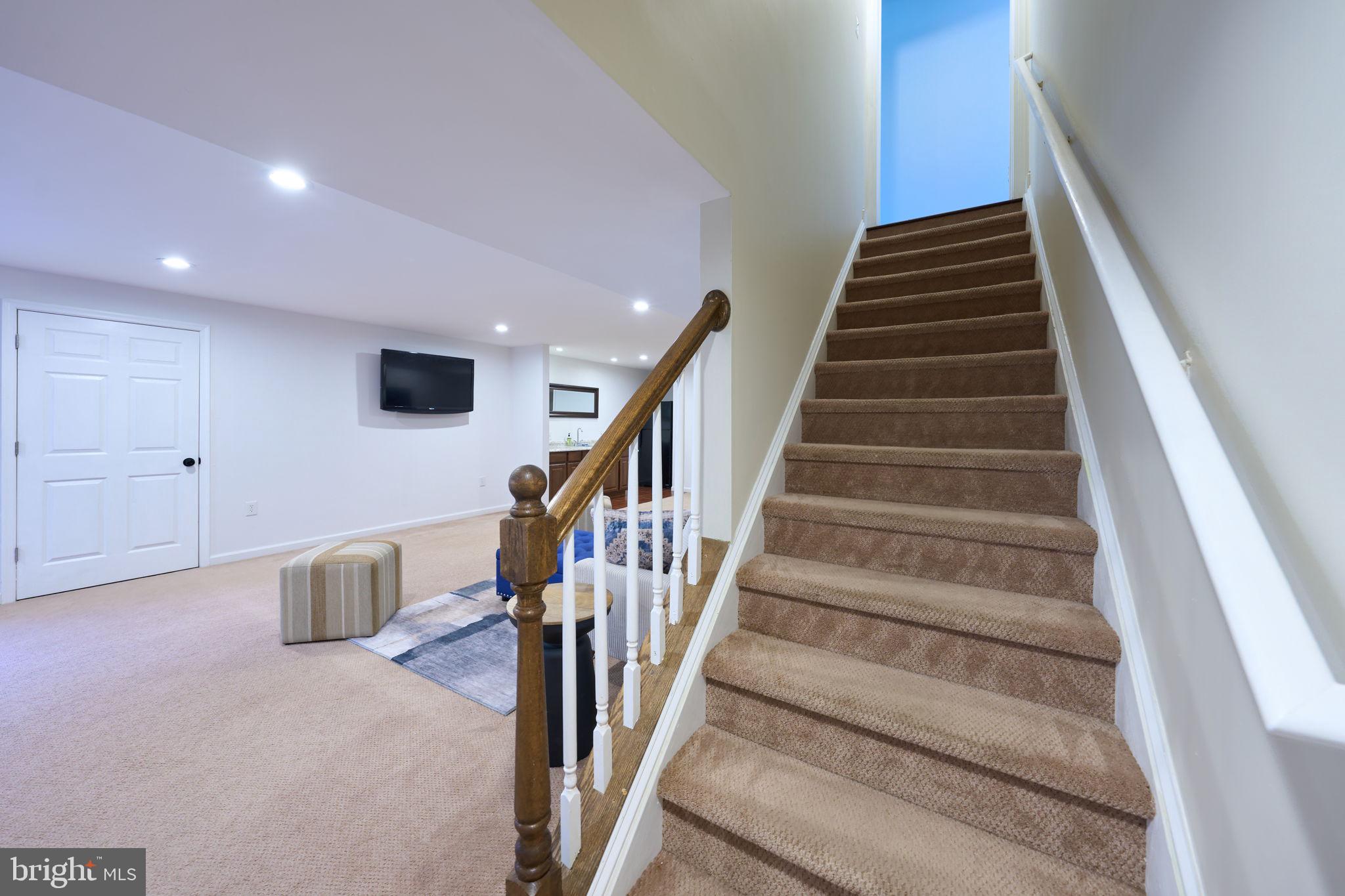 DOMINION VALLEY COUNTRY CLUB - Residential