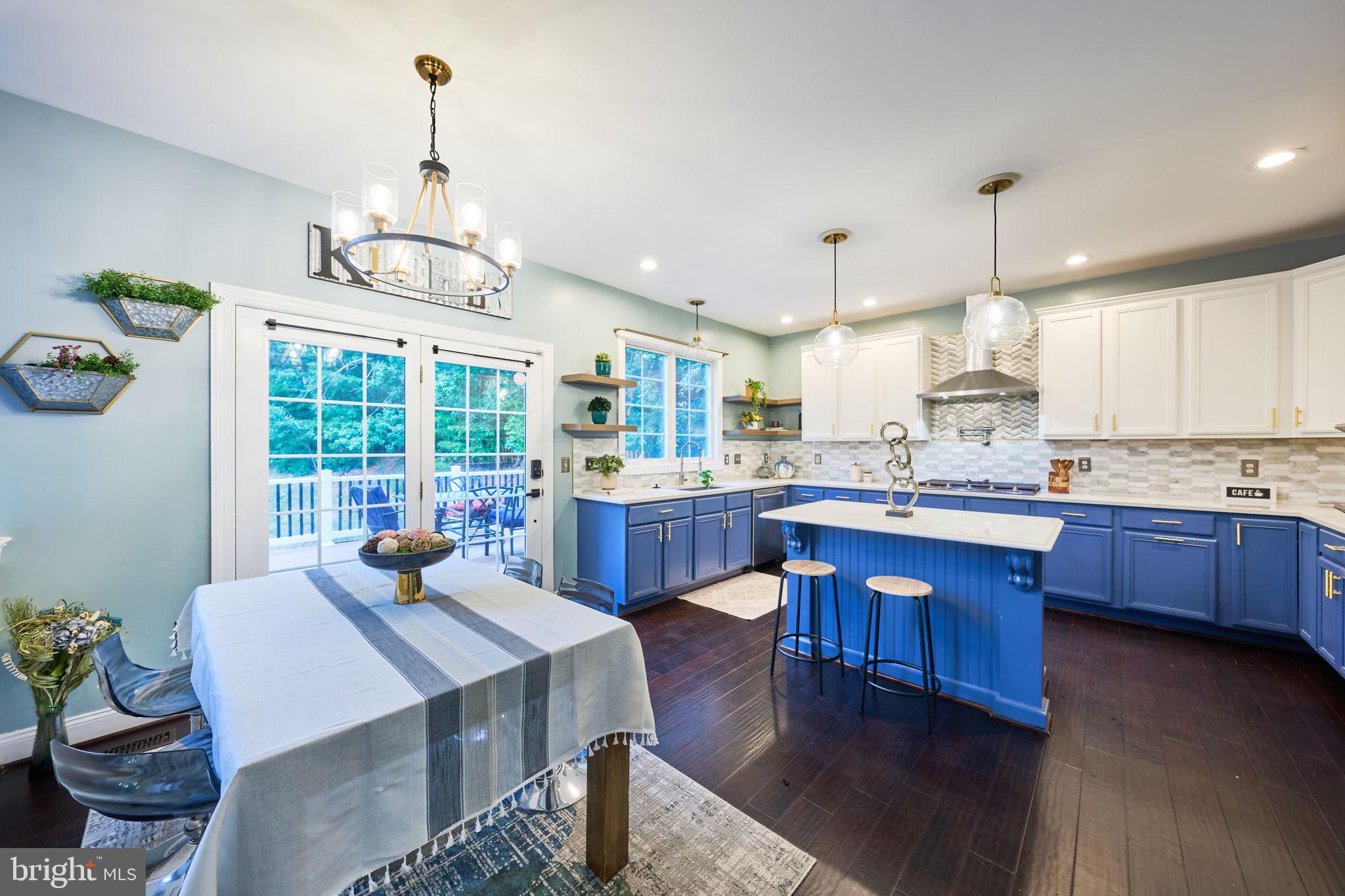 DOMINION VALLEY COUNTRY CLUB - Residential