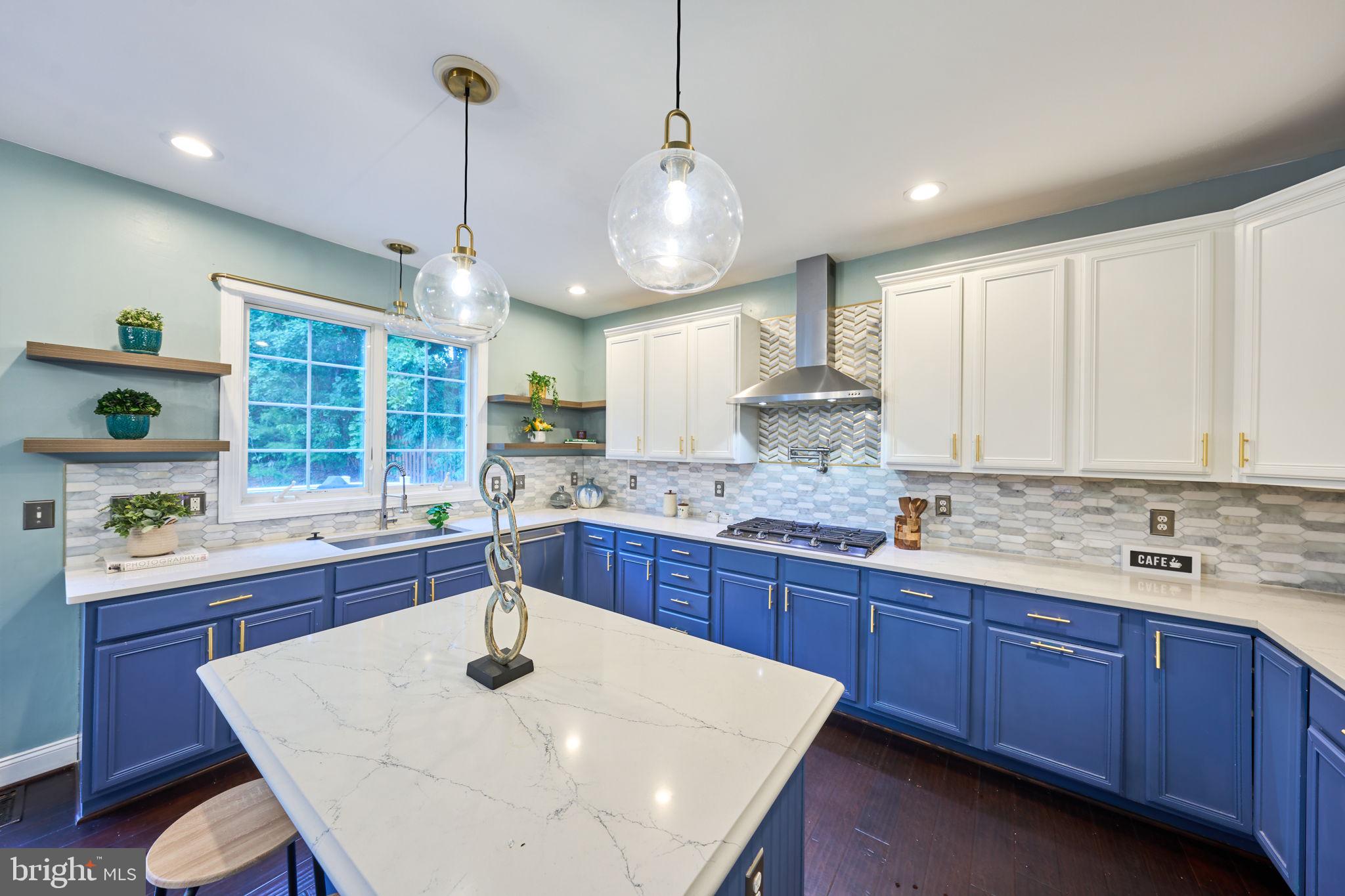 DOMINION VALLEY COUNTRY CLUB - Residential