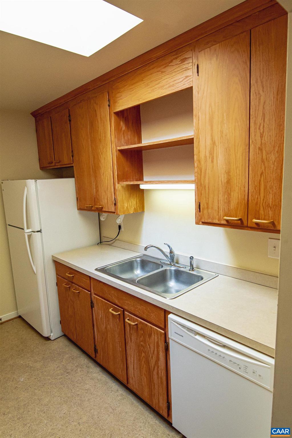 CLIFDEN GREENE - Residential
