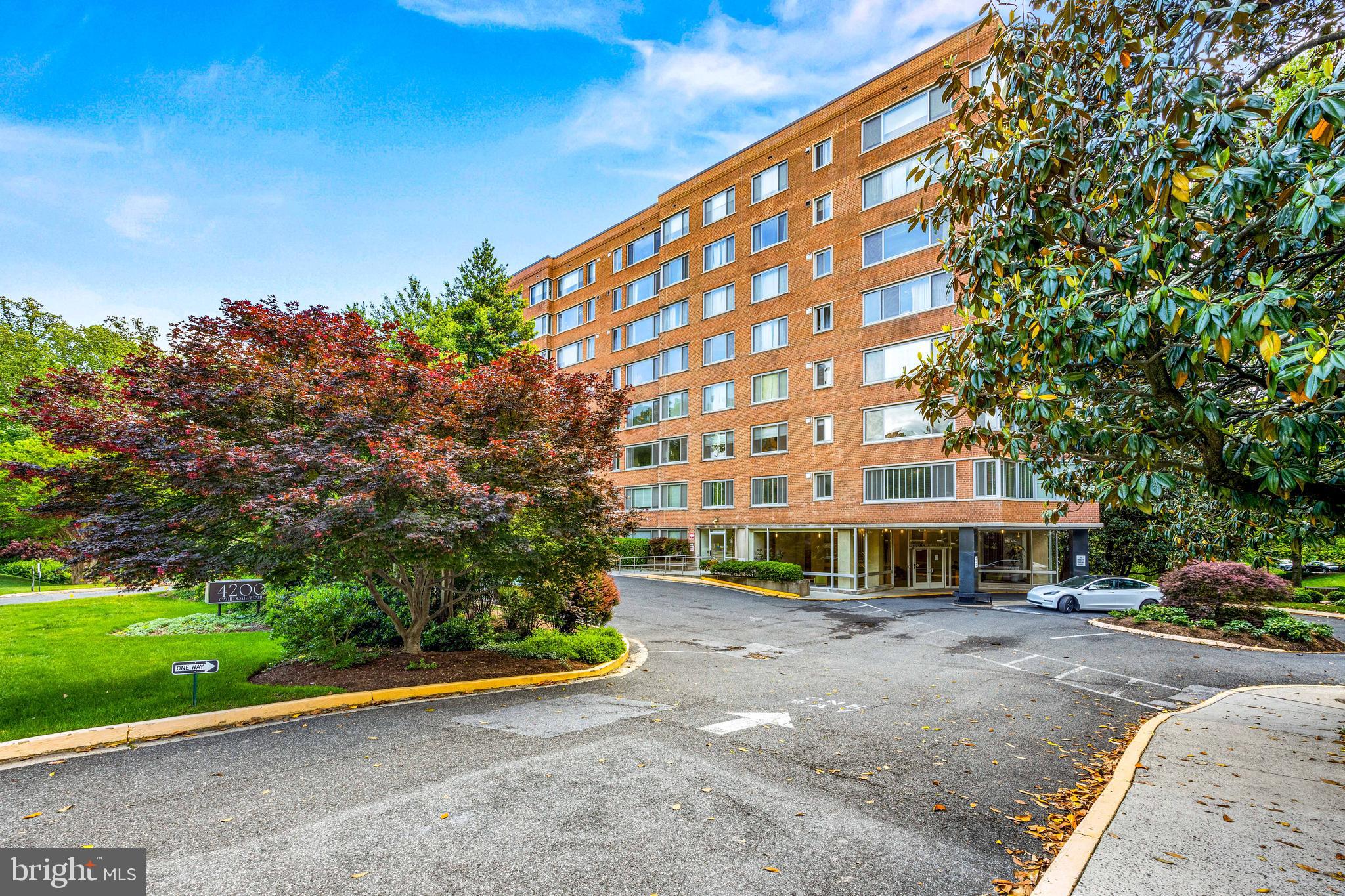 WESLEY HEIGHTS - Residential