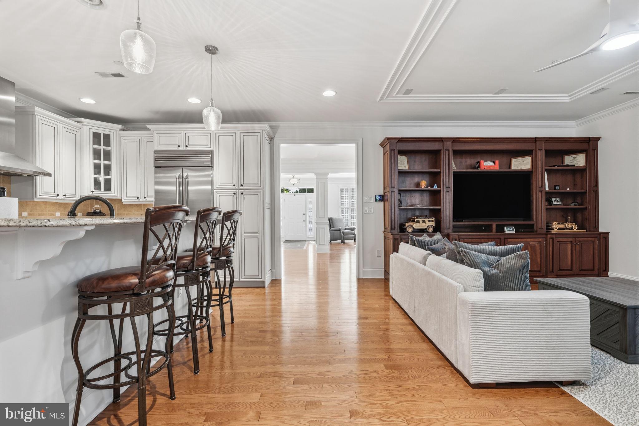 NEWTOWN STATION - Residential