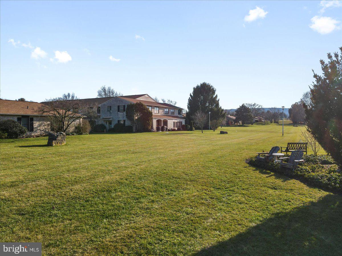FAIRWAYS AT BROOKSID - Residential