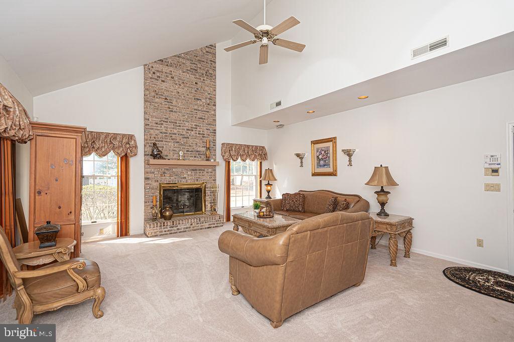 SWANN ESTATES - Residential