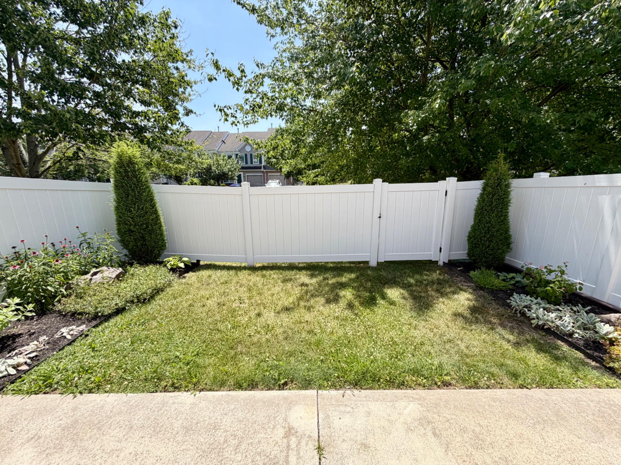 NEWTOWN GRANT - Residential