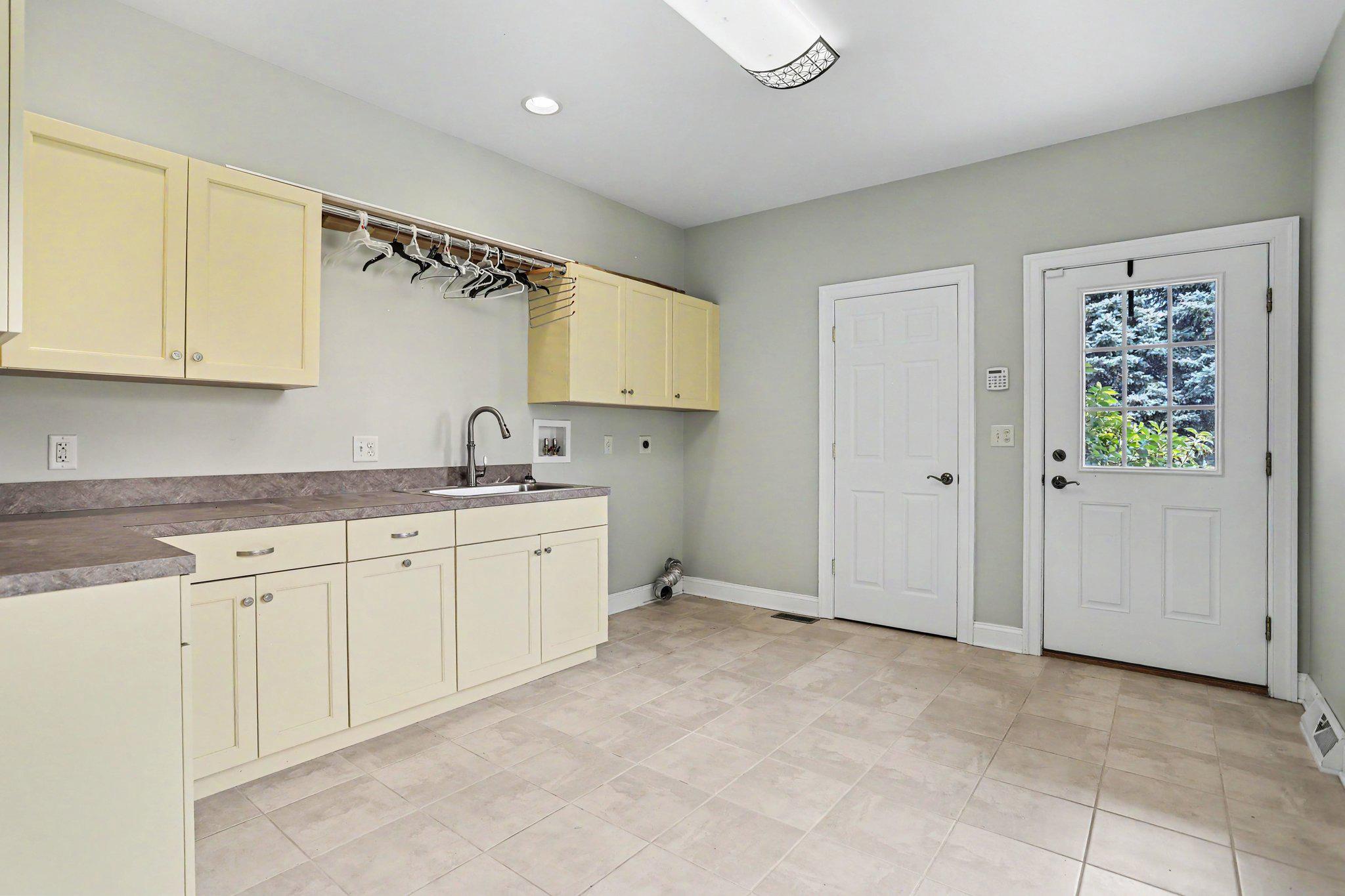DOVER - Residential