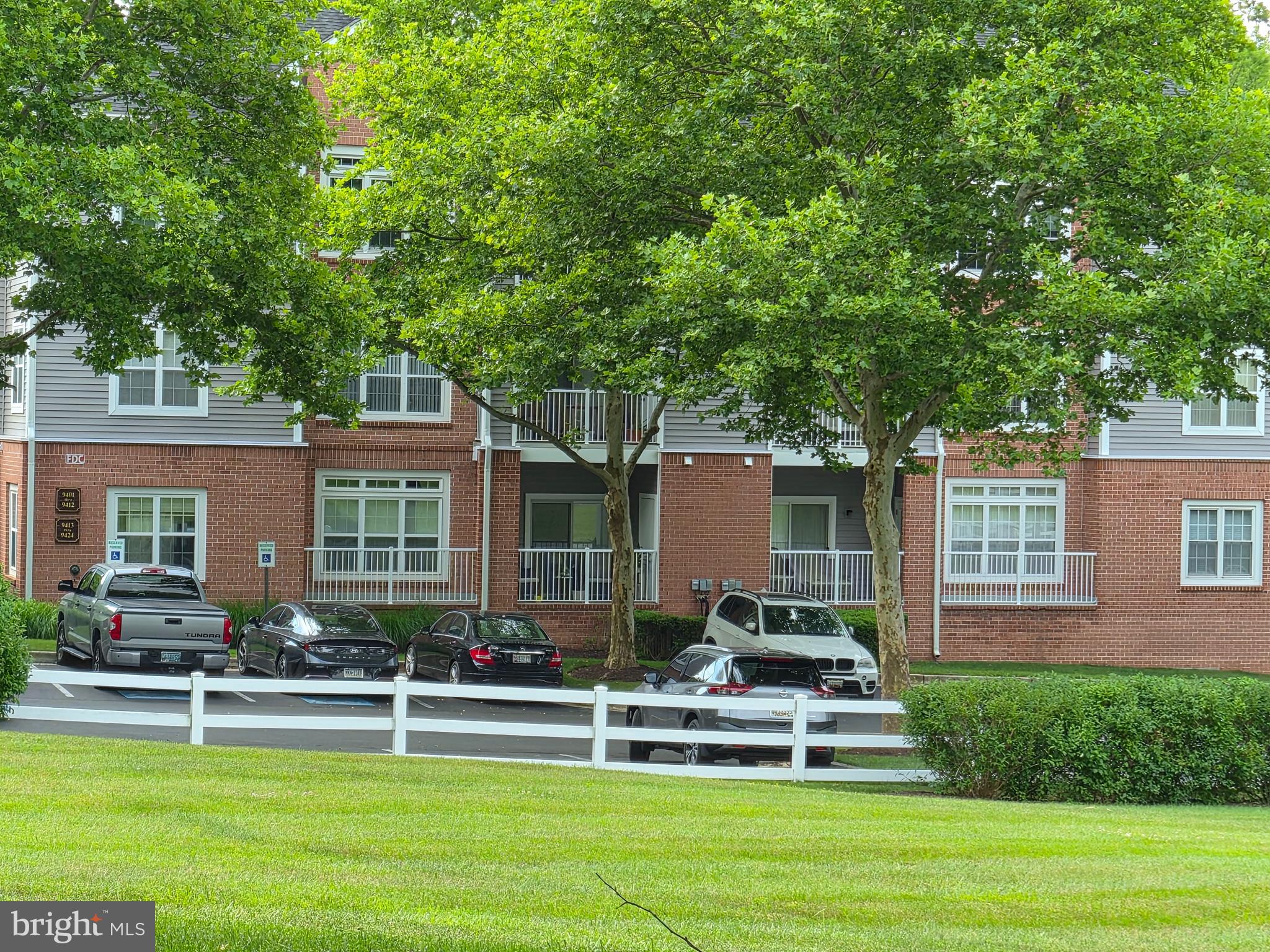 SPRING MILL - Residential