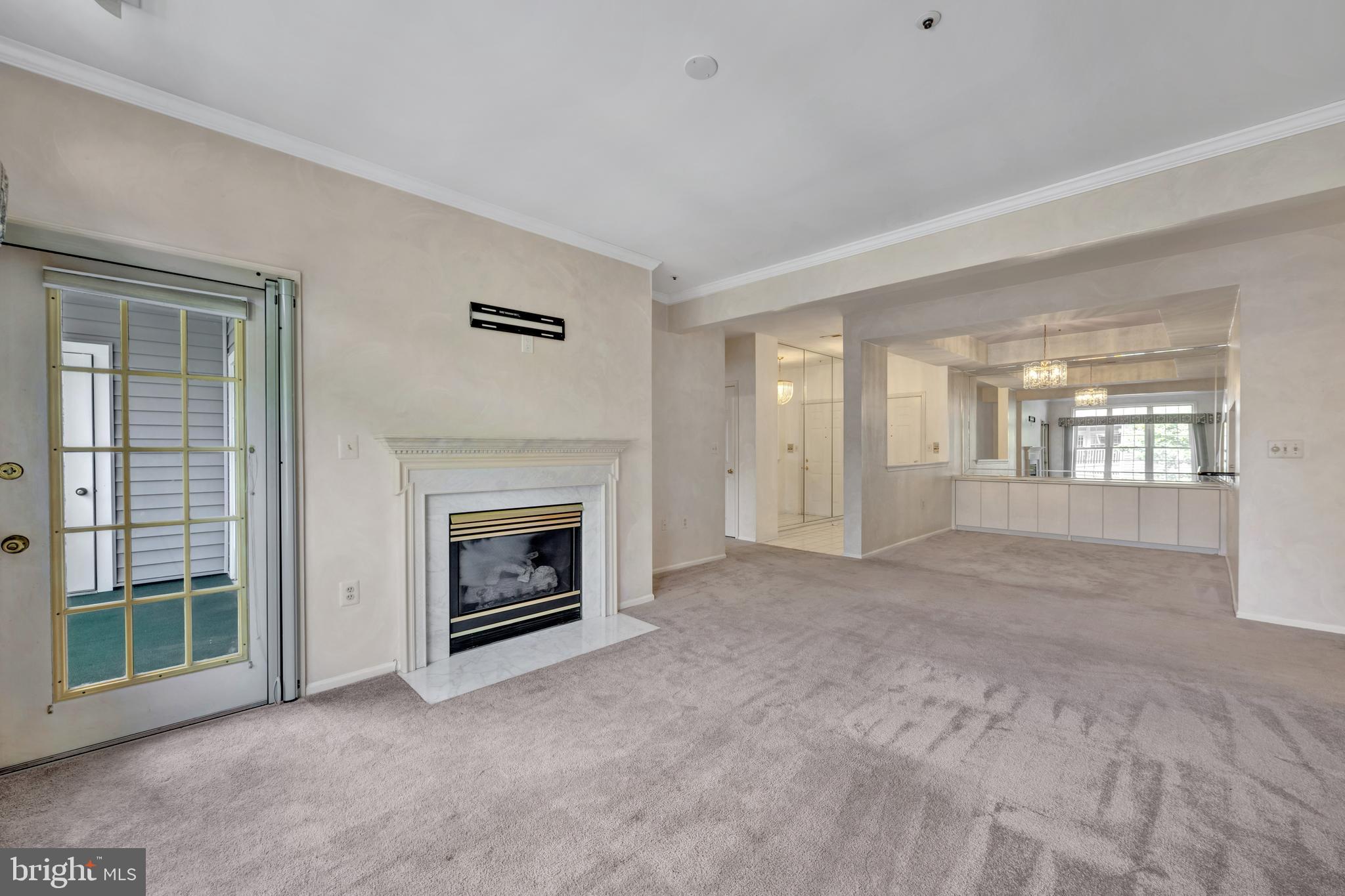 SPRING MILL - Residential