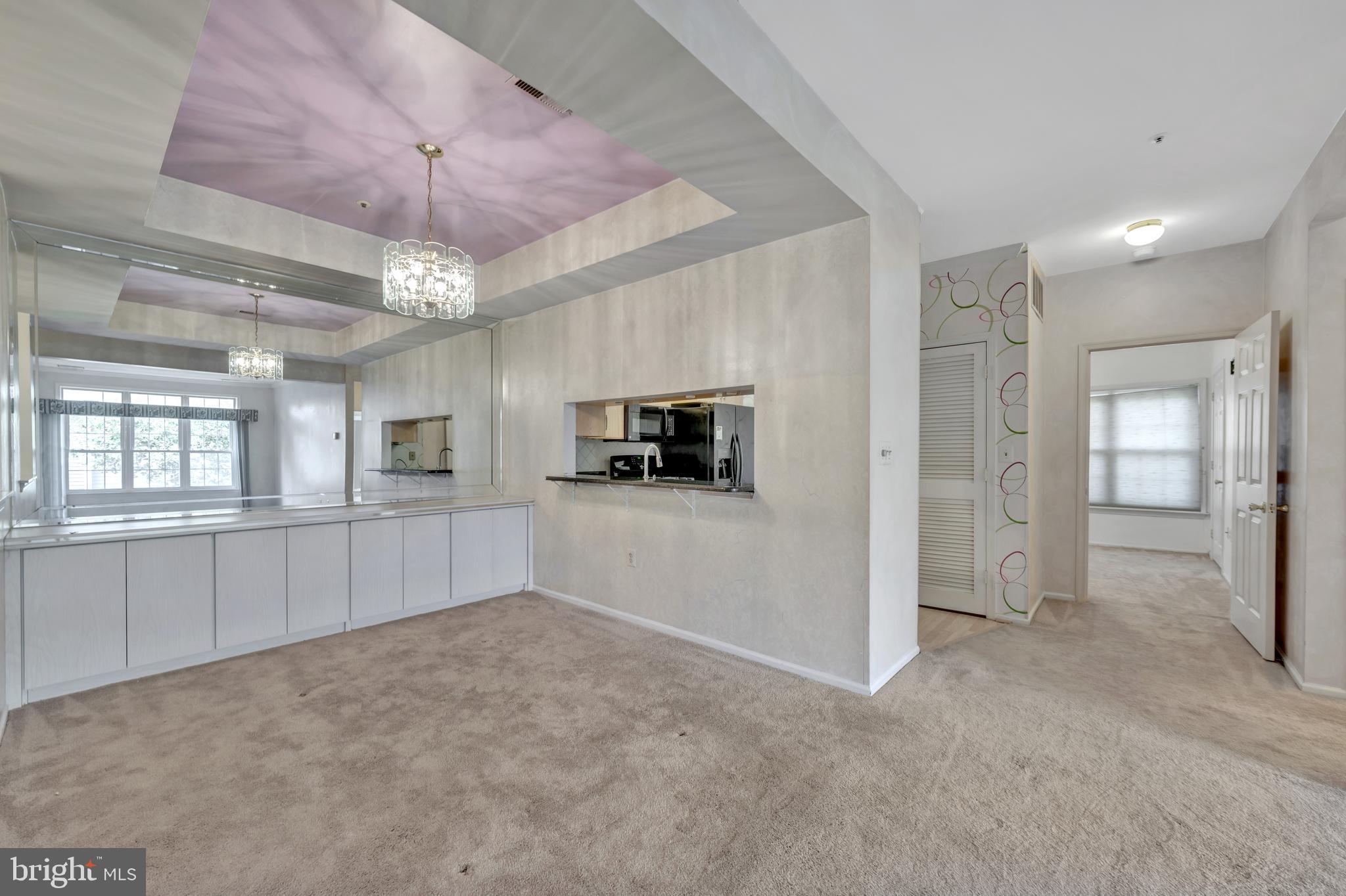 SPRING MILL - Residential