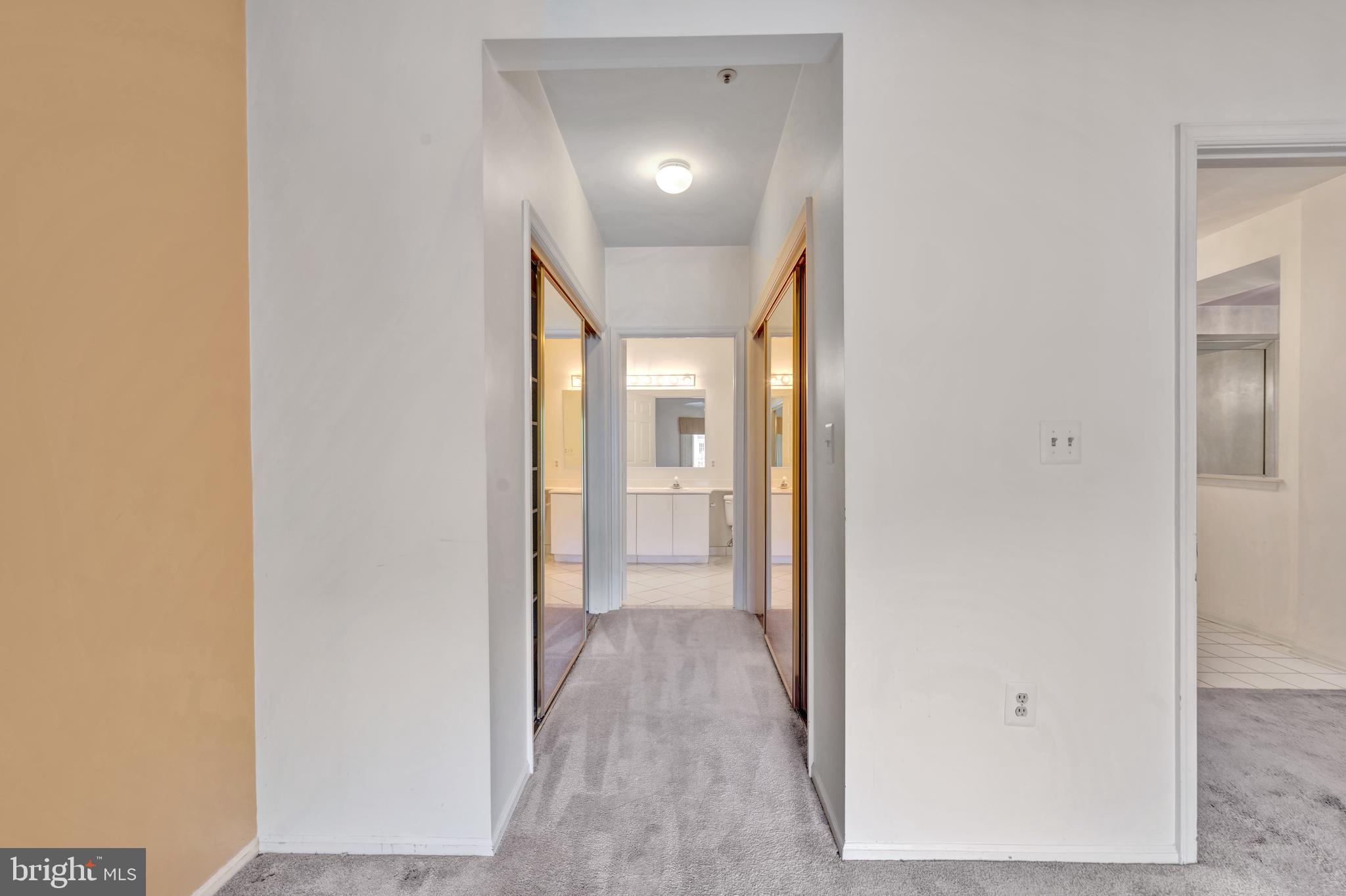 SPRING MILL - Residential