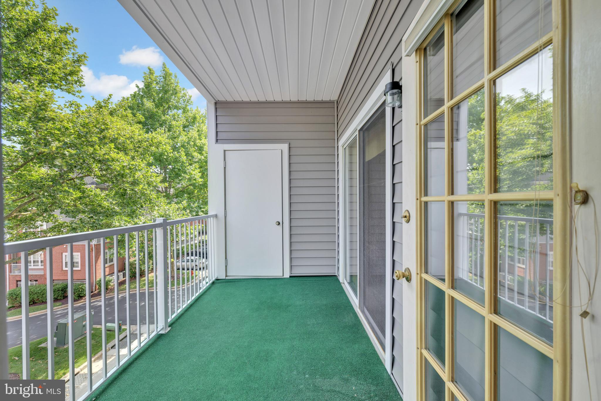 SPRING MILL - Residential