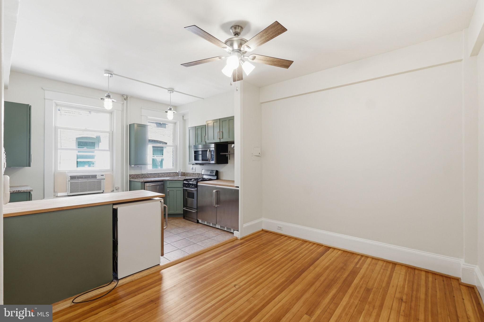 ADAMS MORGAN - Residential