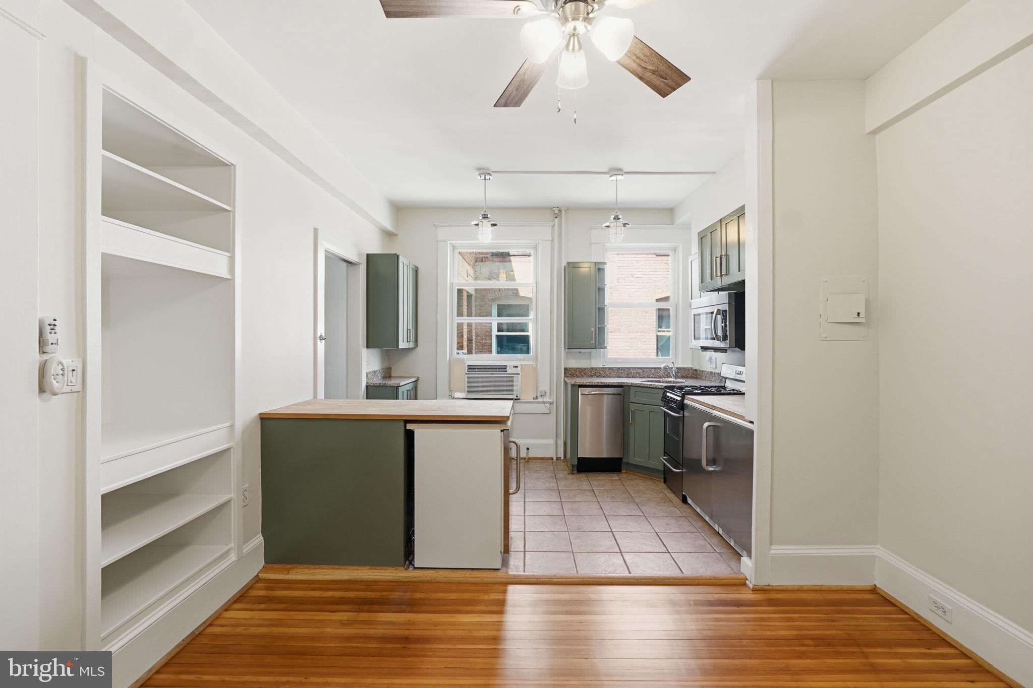 ADAMS MORGAN - Residential