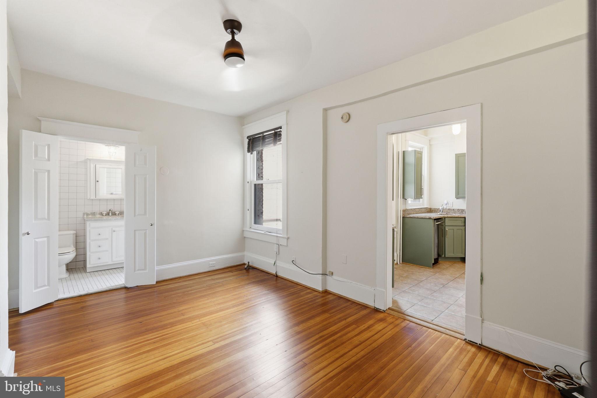 ADAMS MORGAN - Residential