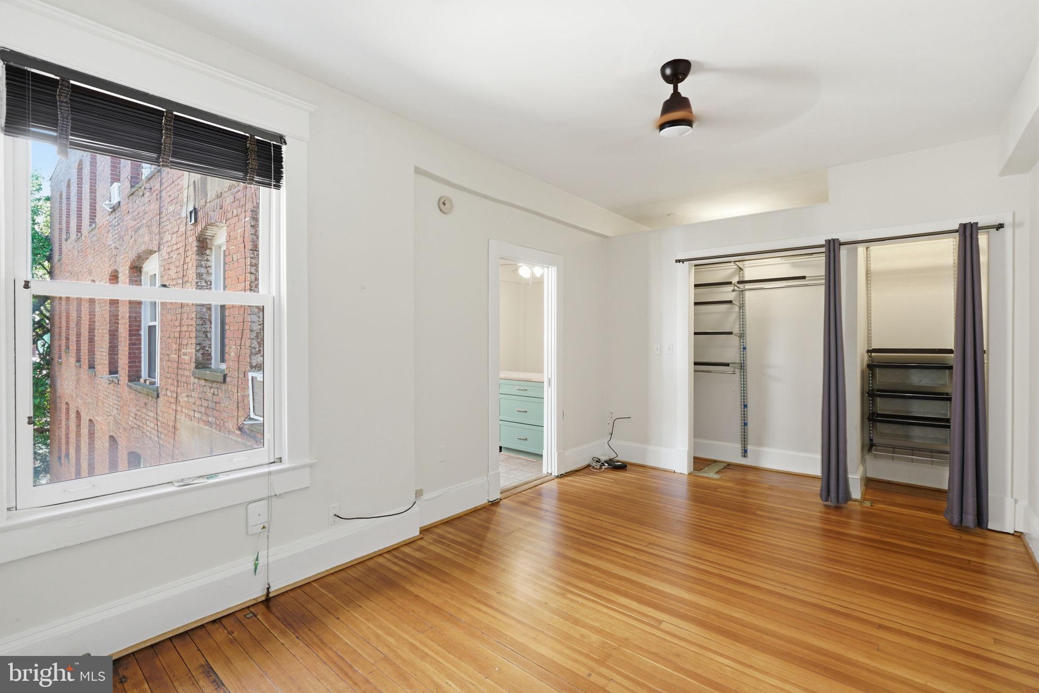 ADAMS MORGAN - Residential