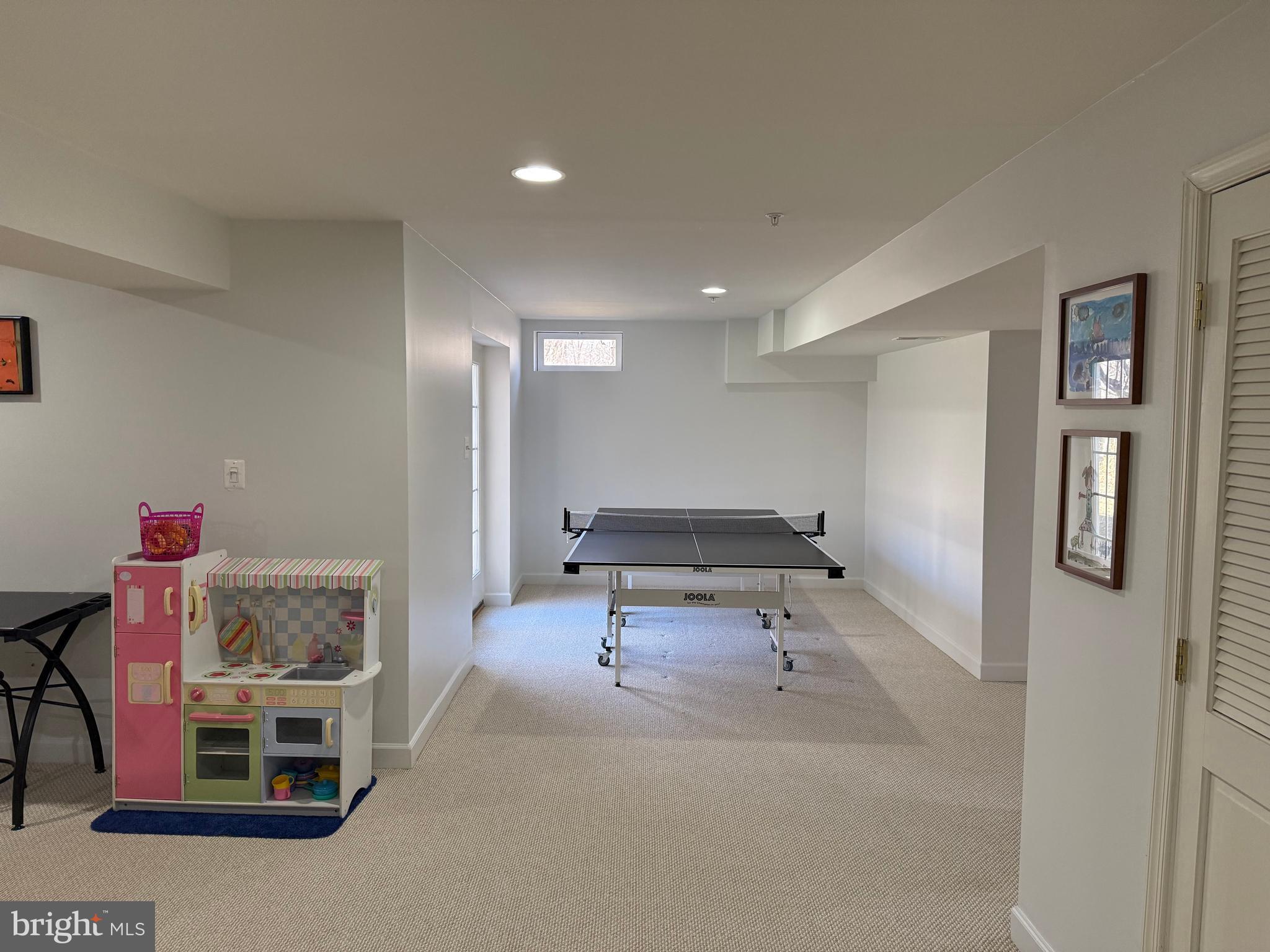 MANSFIELD ESTATES - Residential