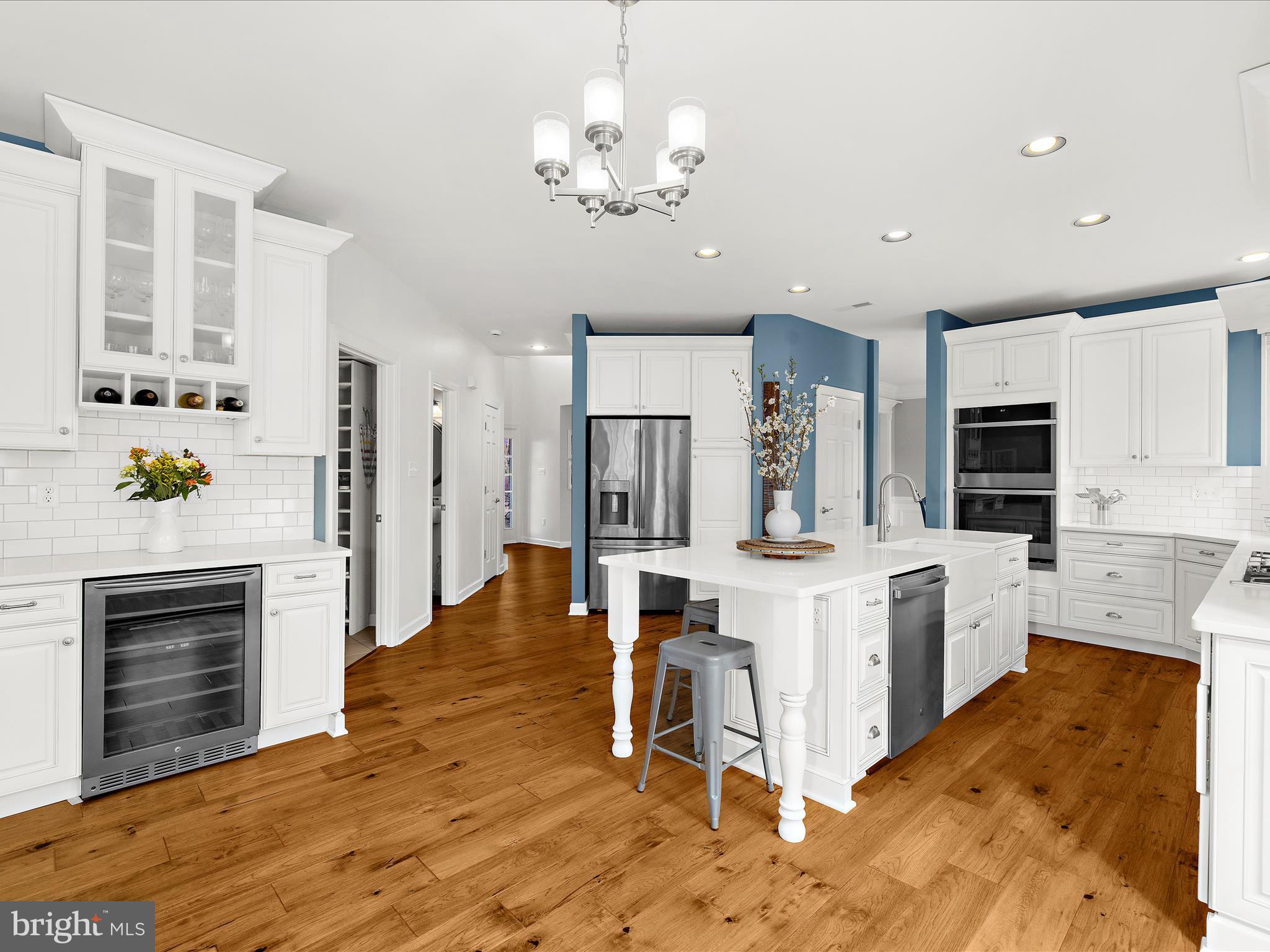 GROVEMONT - Residential
