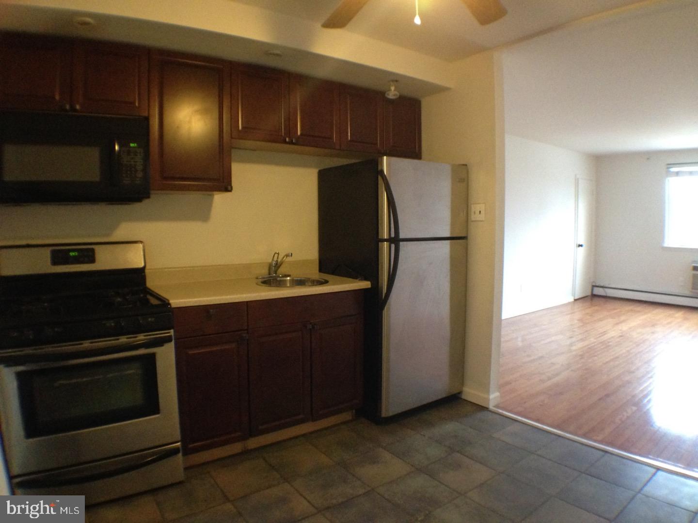 TACONY - Residential Lease