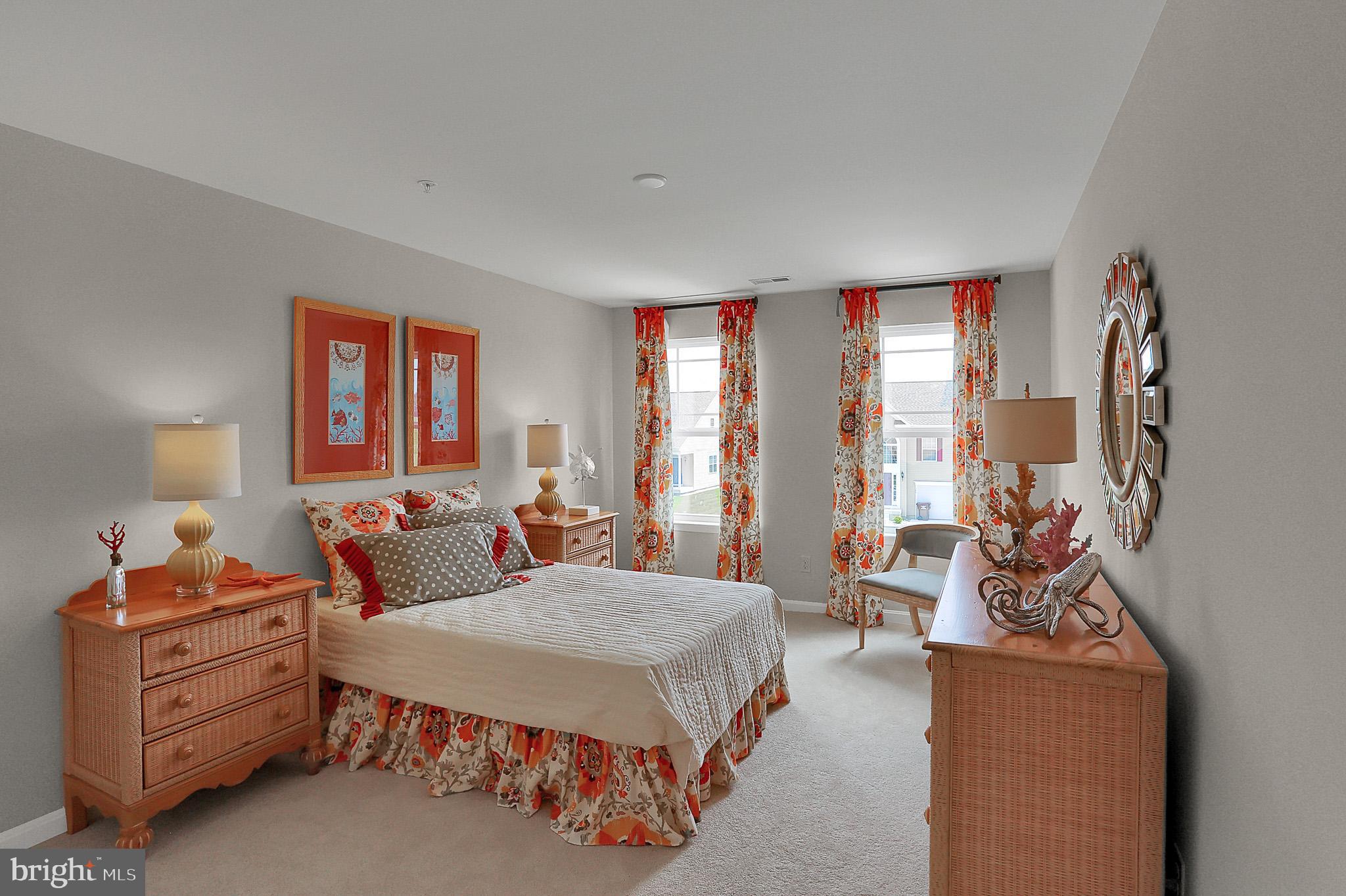 PHEASANT RUN - Residential