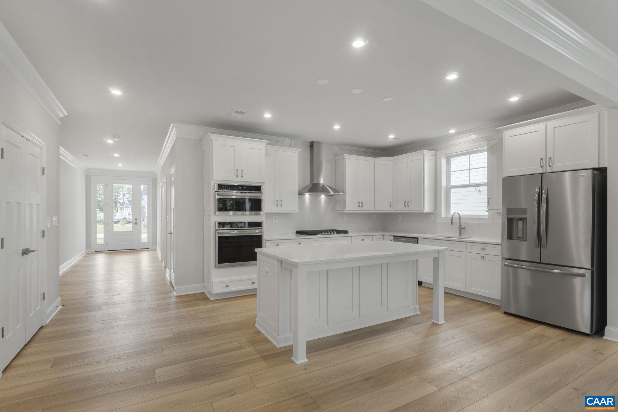 SPRING CREEK - Residential