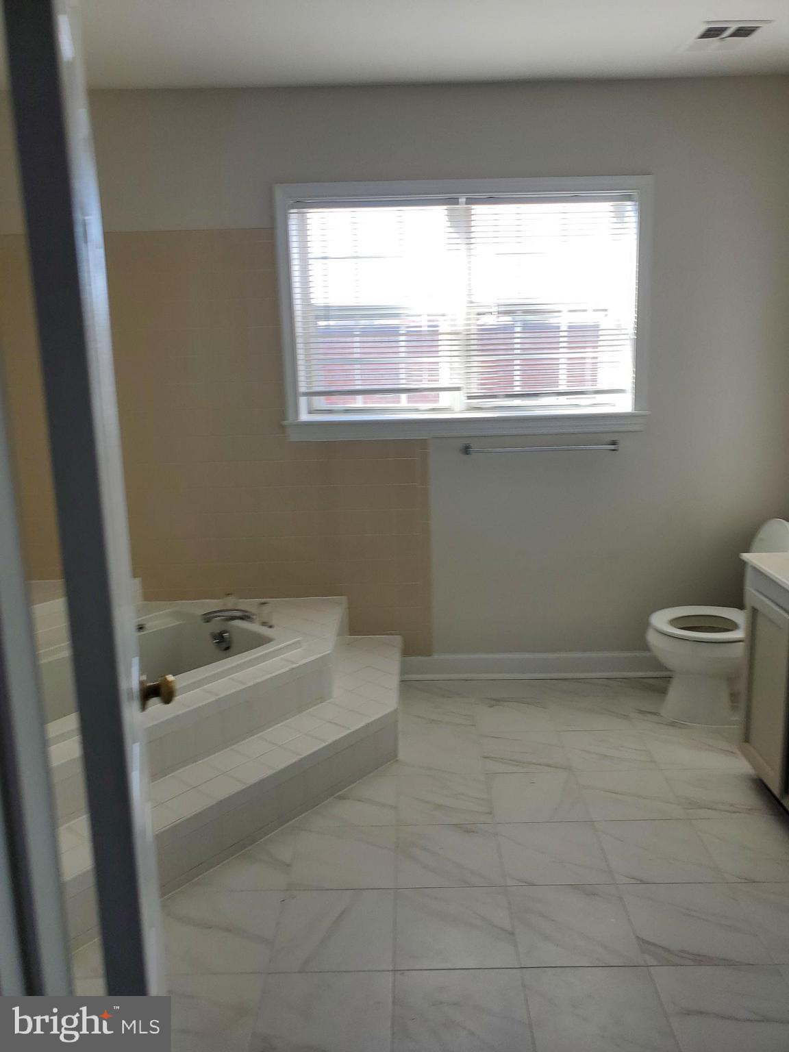 BALLSTON - Residential Lease