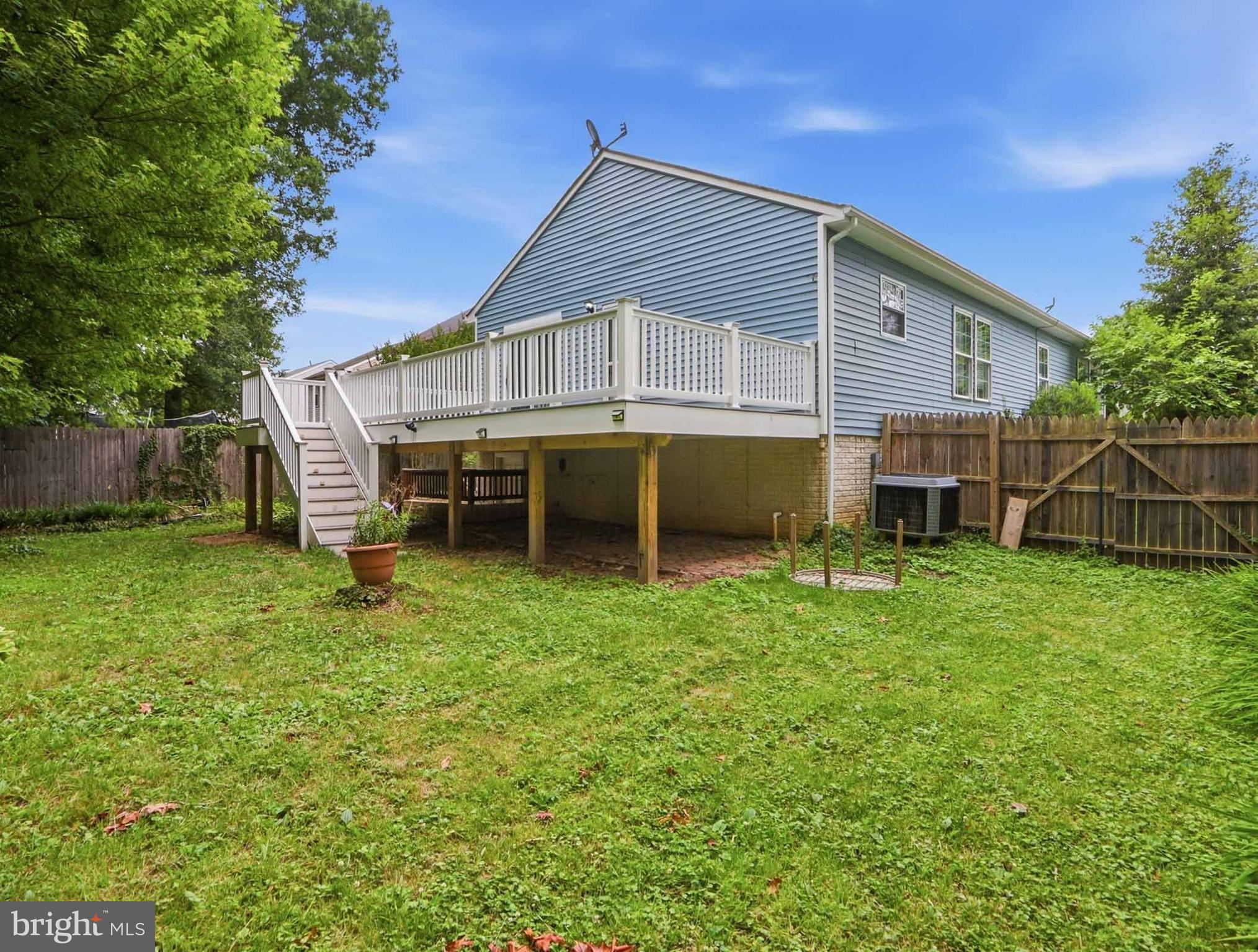SILVER SANDS - Residential